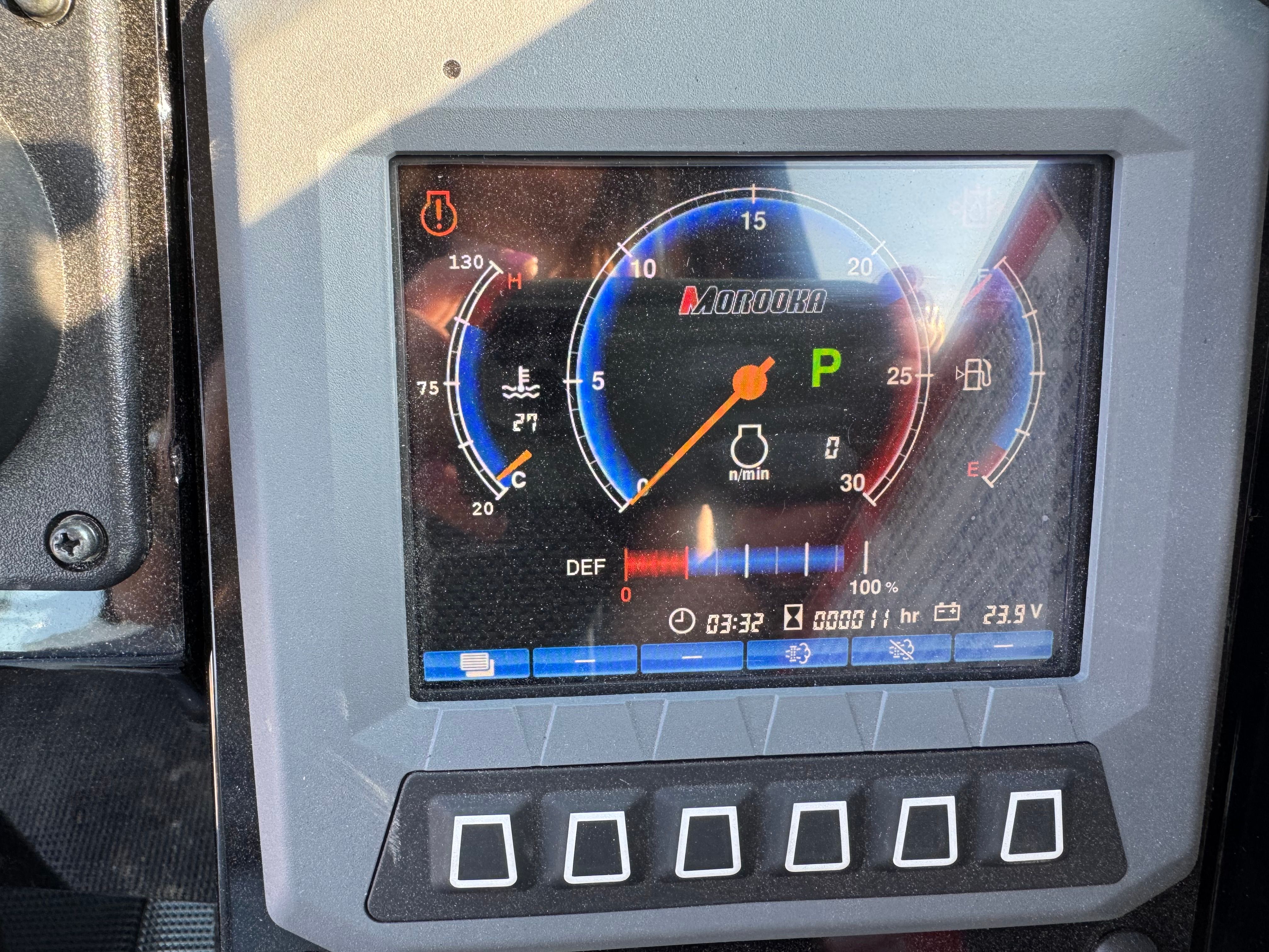 2024 MOROOKA MST 2200VD Photo 8 Thumbnail