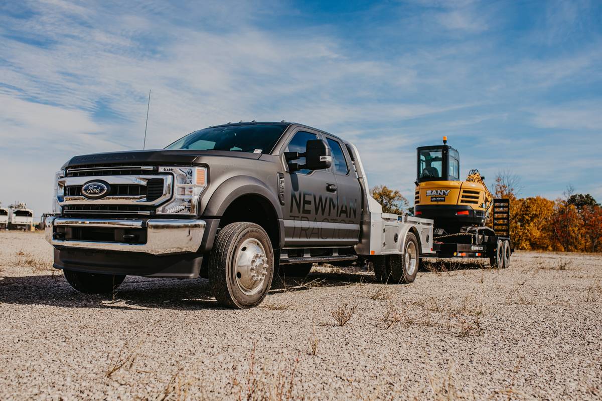 Newman Tractor Image