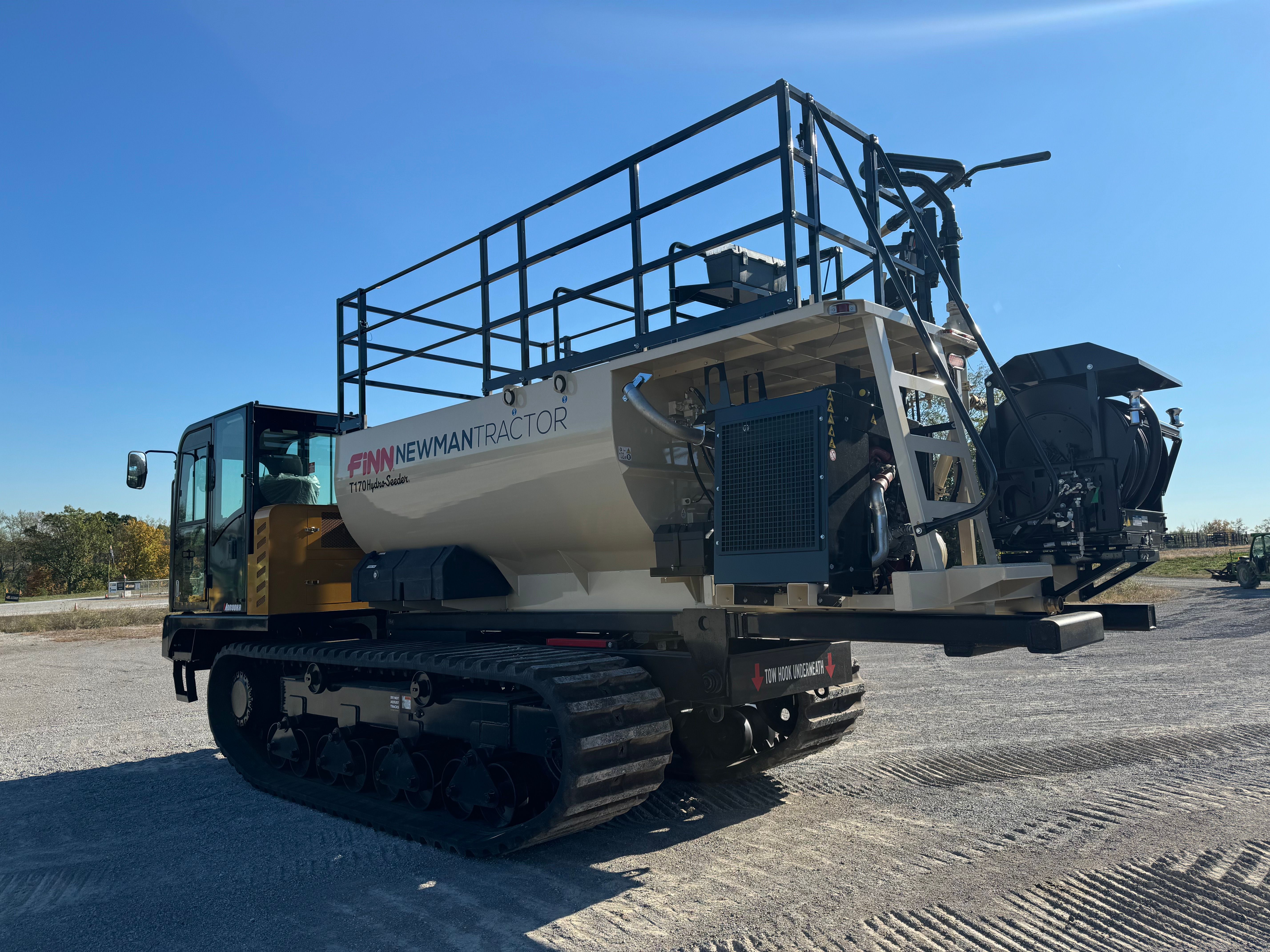 2024 MOROOKA MOROOKA MST 2200VD CRAWLER CARRIER Photo 6 Thumbnail