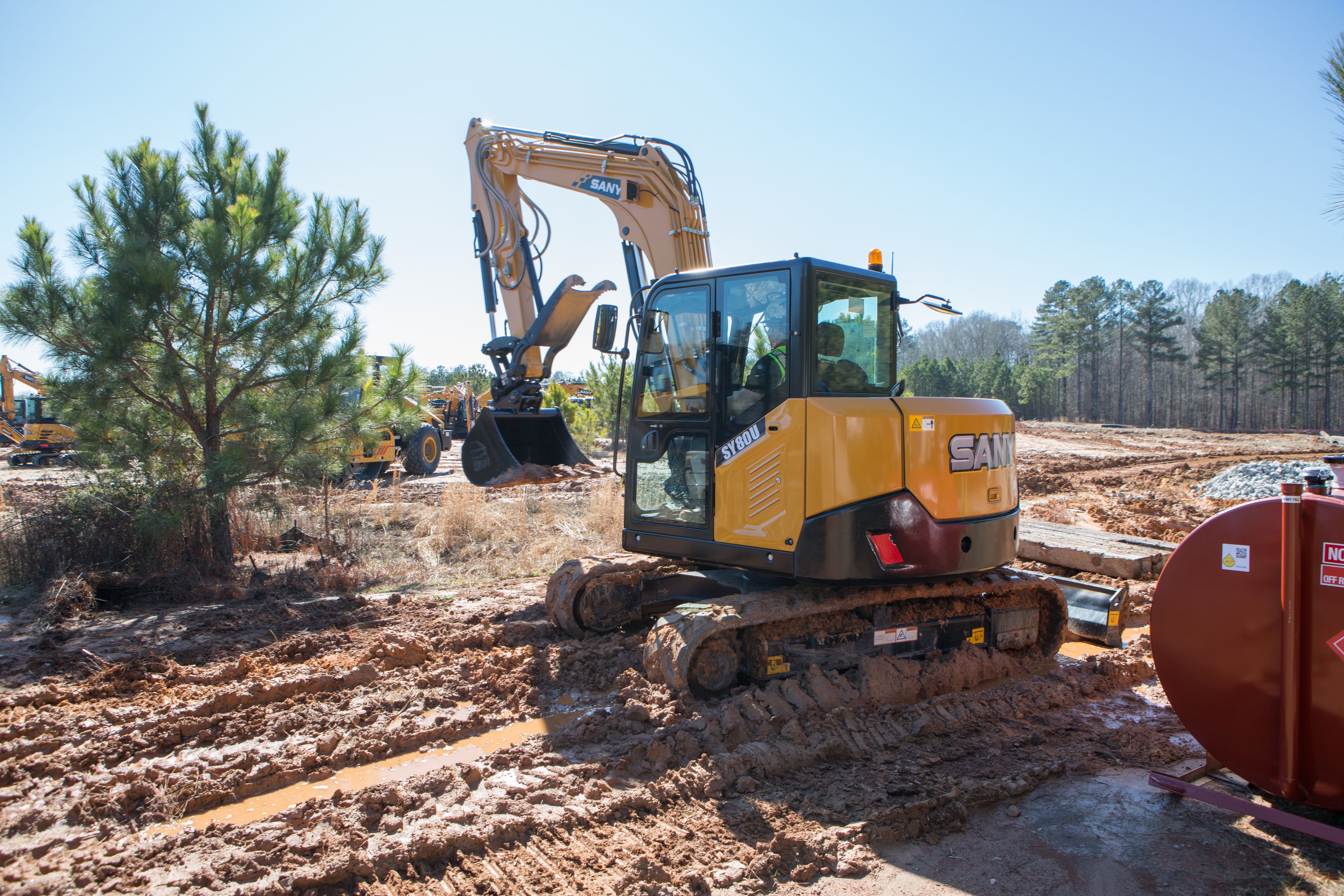 SANY Sy80u in muddy terrain