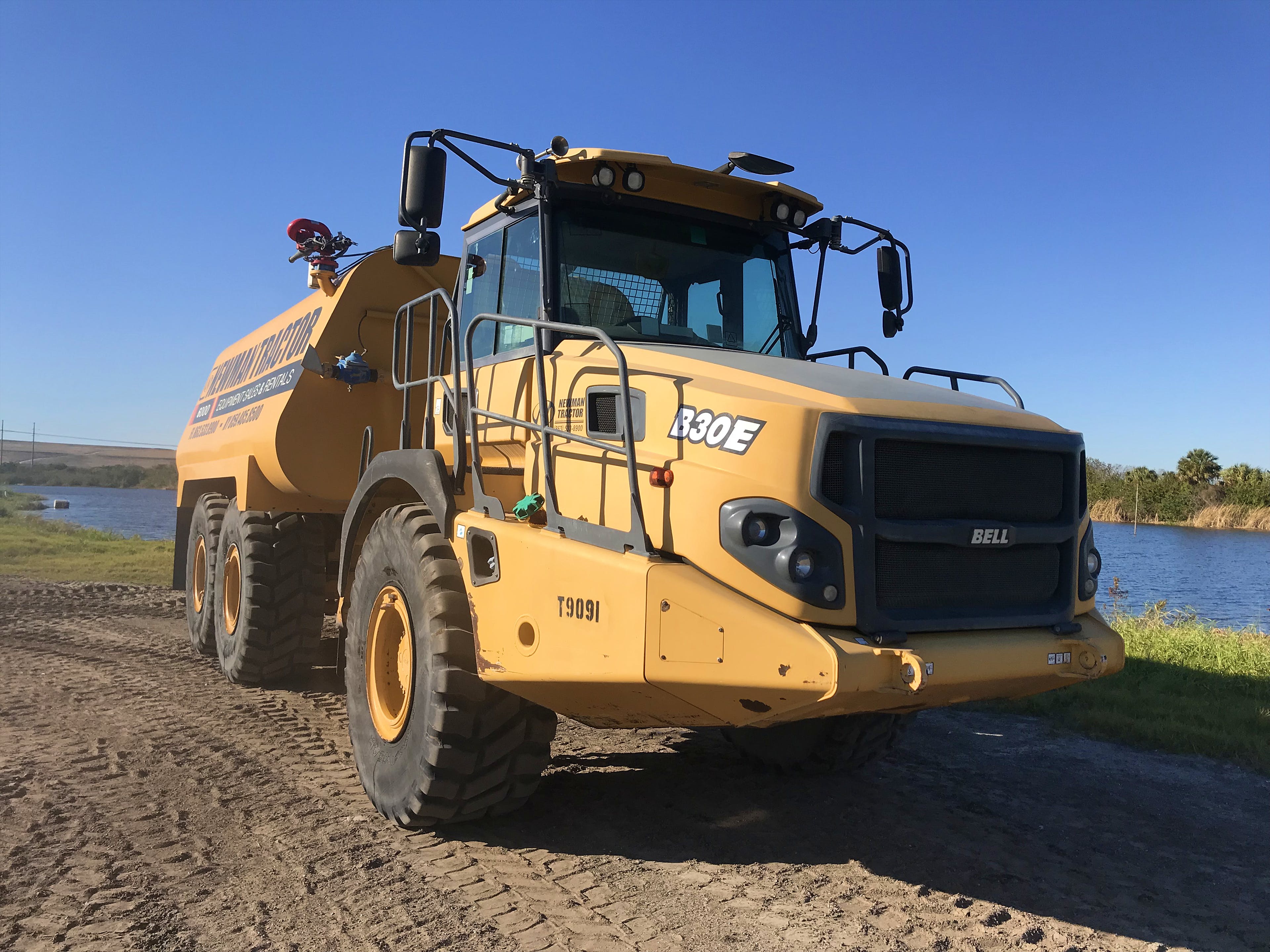 2015 BELL B30E Photo 6 Thumbnail