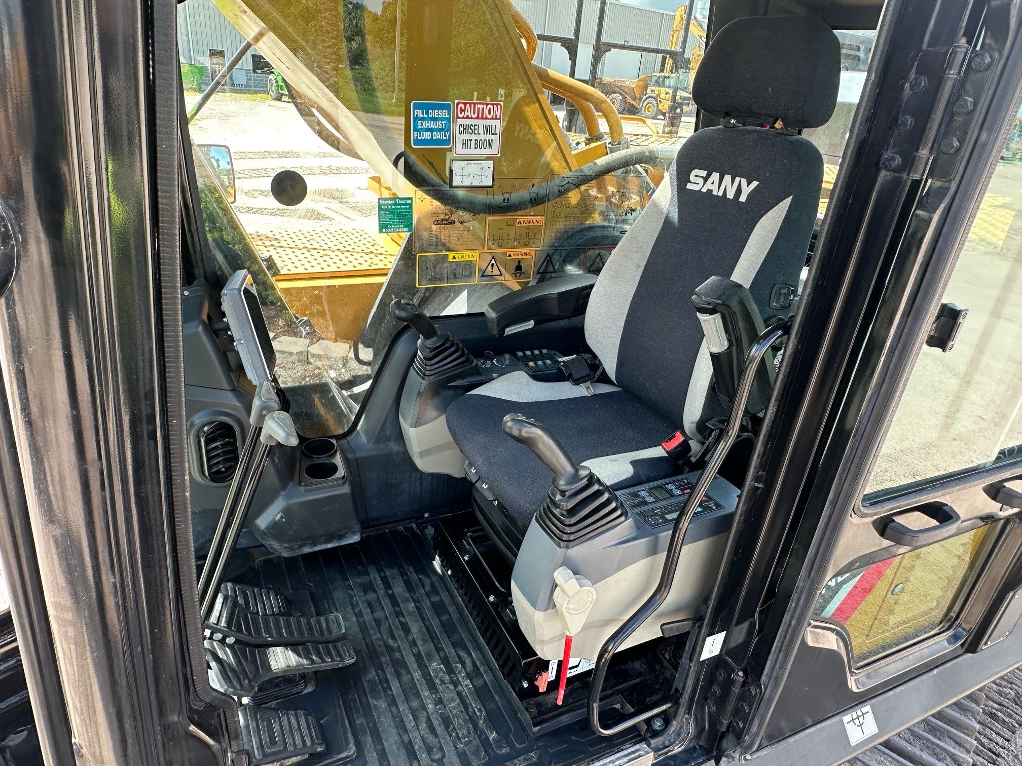 2023 SANY SANY SY500H EXCAVATOR (NEW GEN) Photo 6 Thumbnail