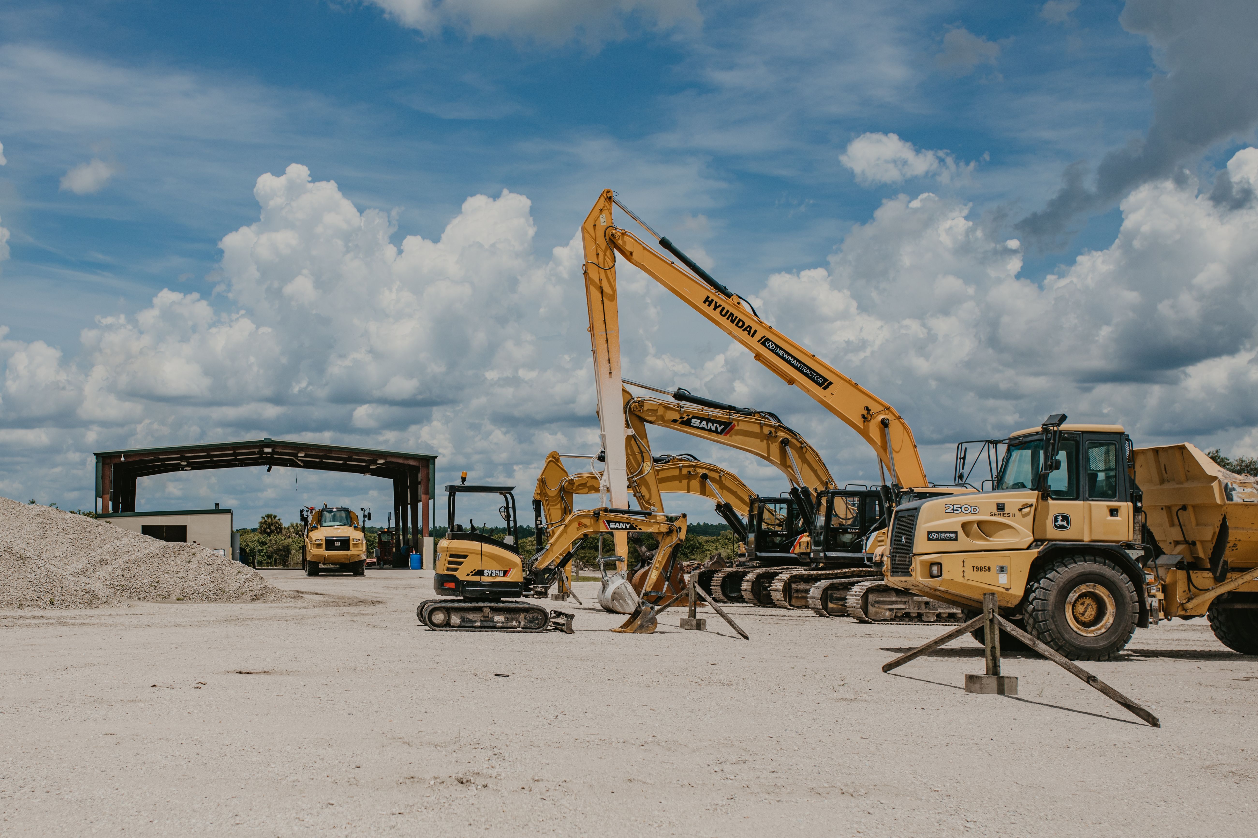 Newman Tractor Image