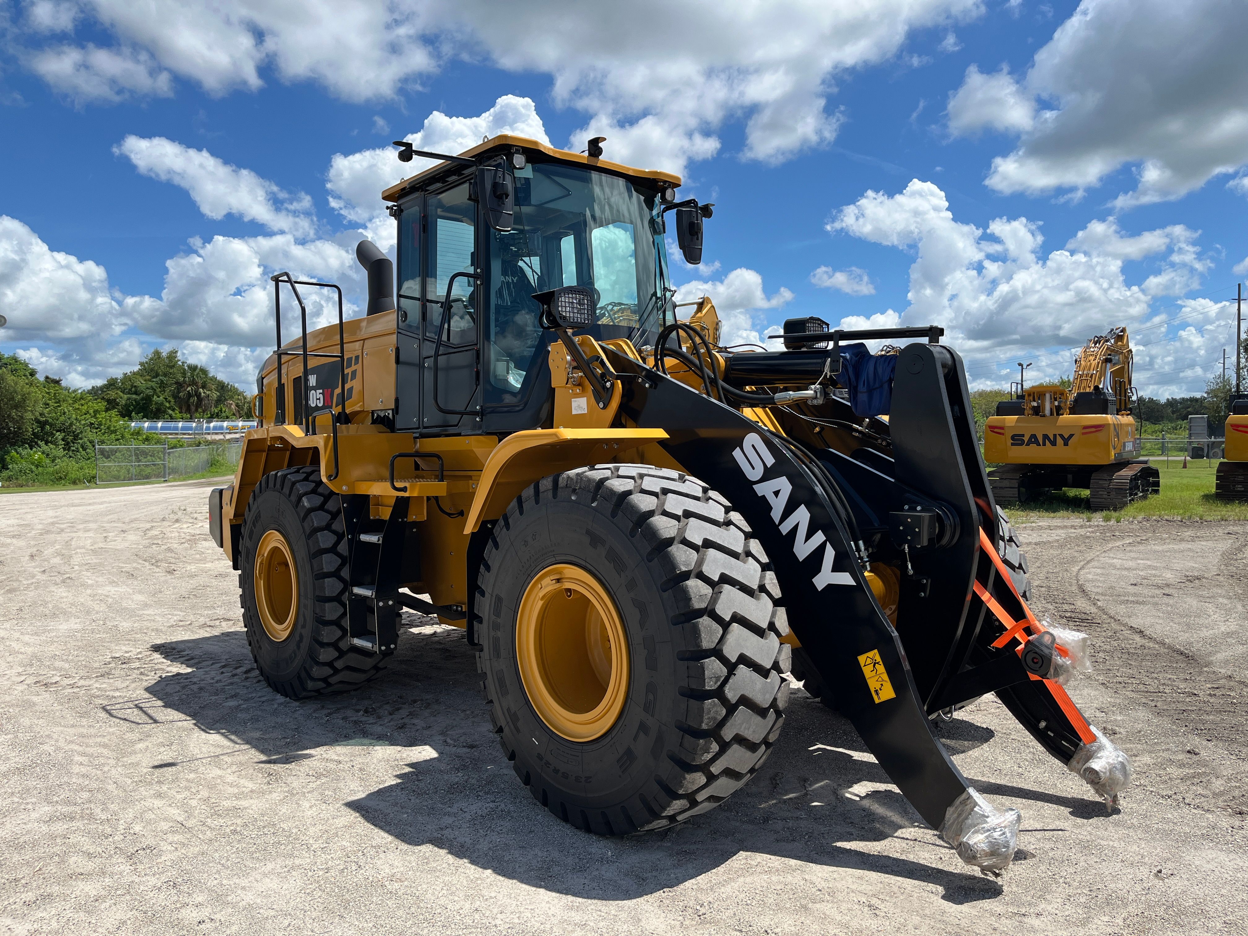 2025  SW405K Photo 6 Thumbnail