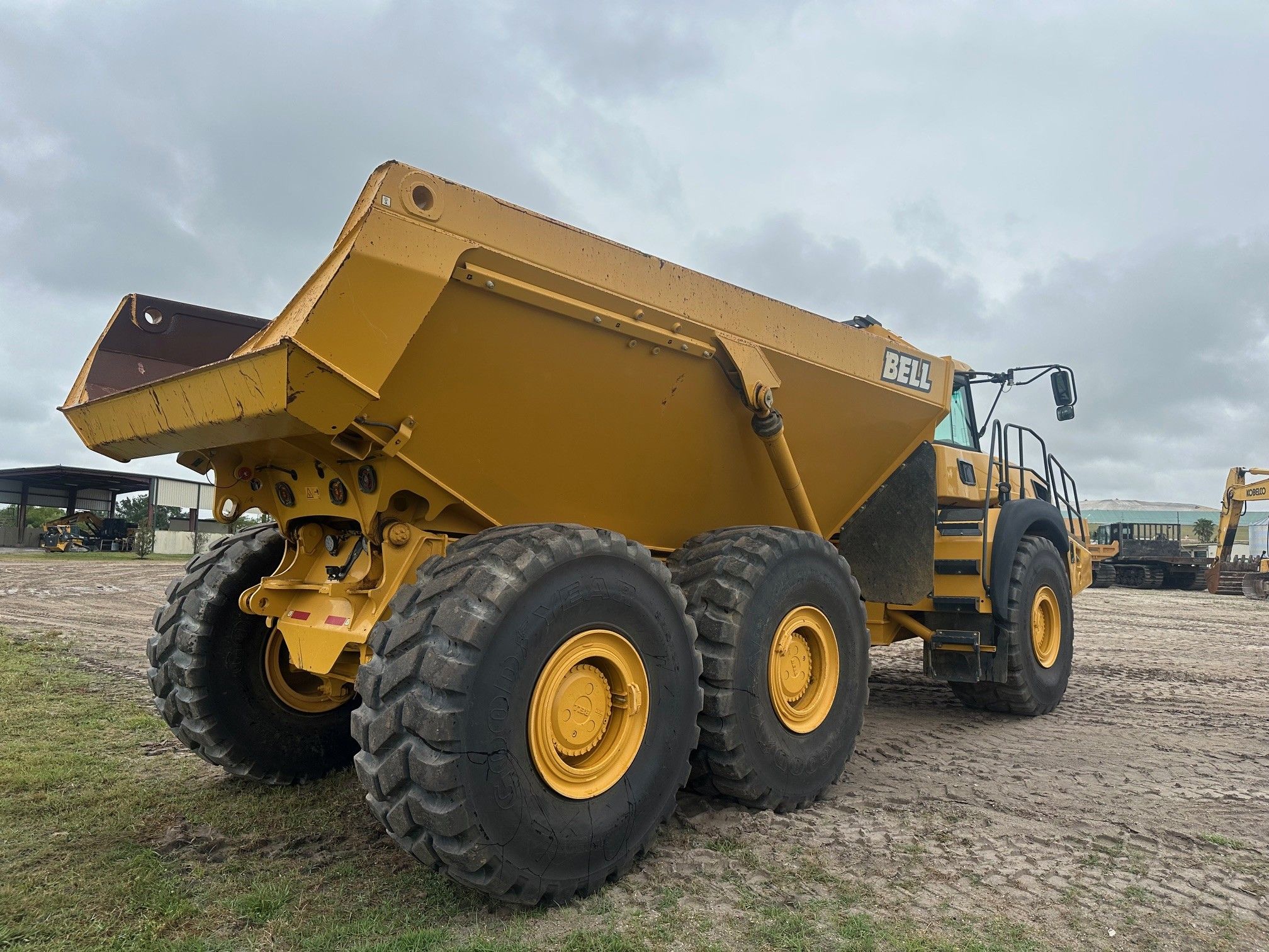 2023 BELL BELL B45E ARTICULATED DUMP TRUCK Photo 4 Thumbnail