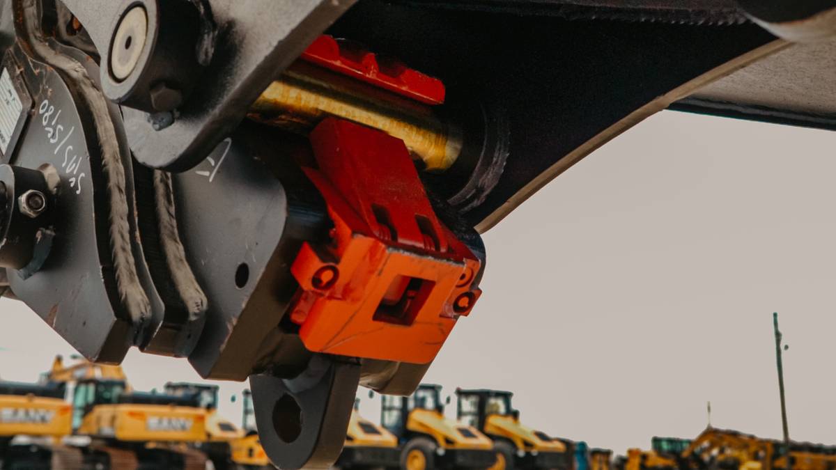 Newman Tractor Image