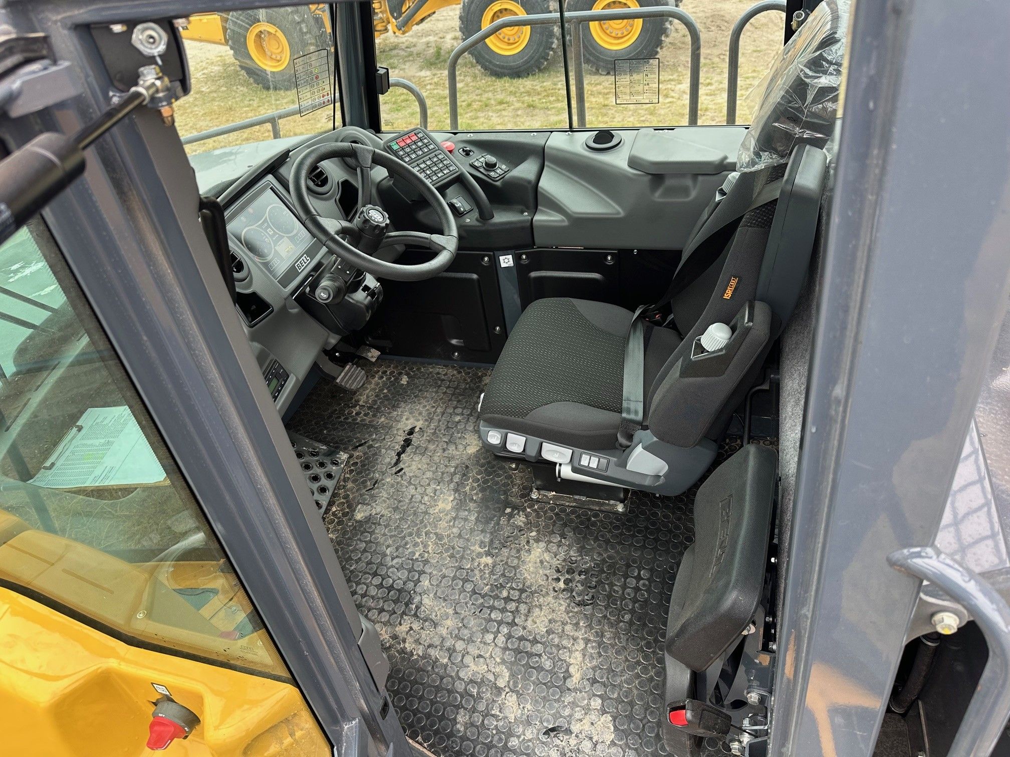 2024 BELL BELL B45E ARTICULATED DUMP TRUCK Photo 7 Thumbnail