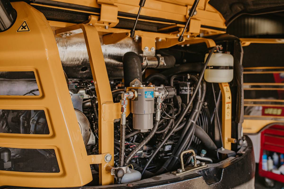 sany-sy35u-engine-bay