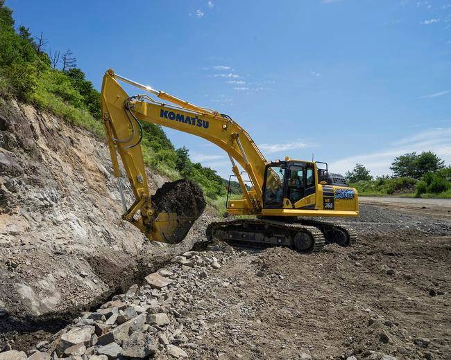 komatsu-hb365lc-3-excavator-stock-image