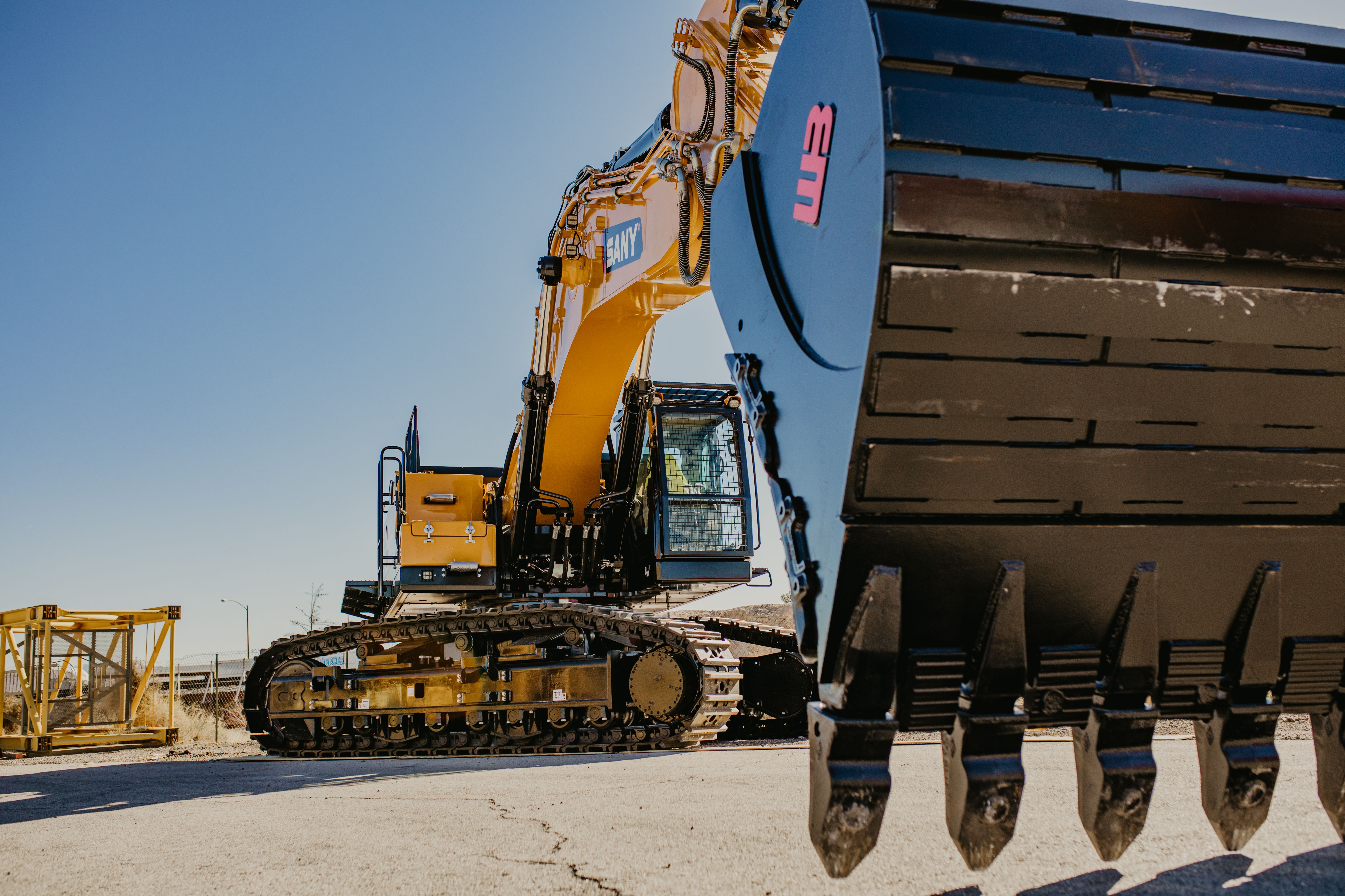 Newman Tractor Image