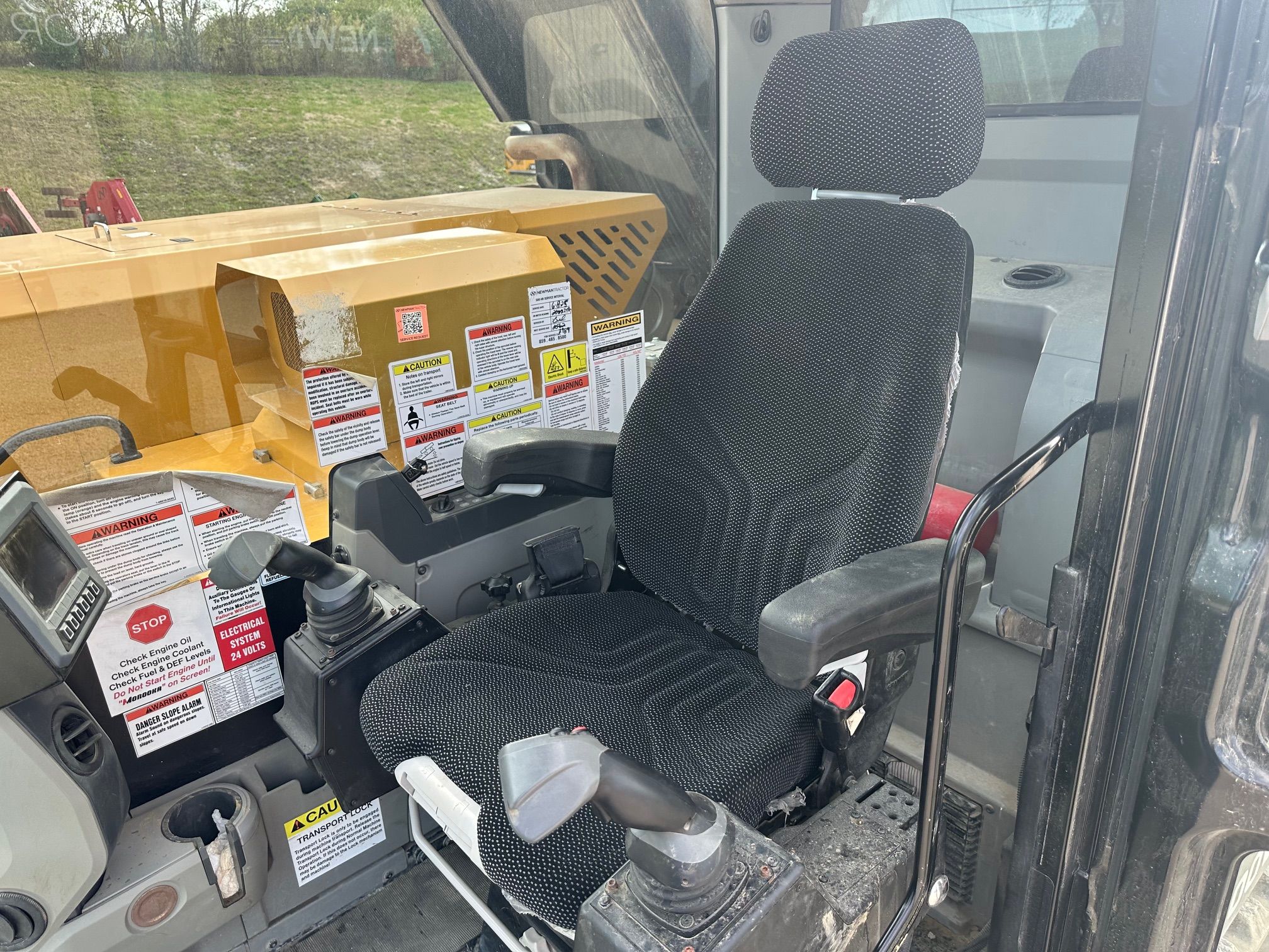 2022 MOROOKA MOROOKA MST 2200VDR CRAWLER CARRIER ROTATING Photo 7 Thumbnail