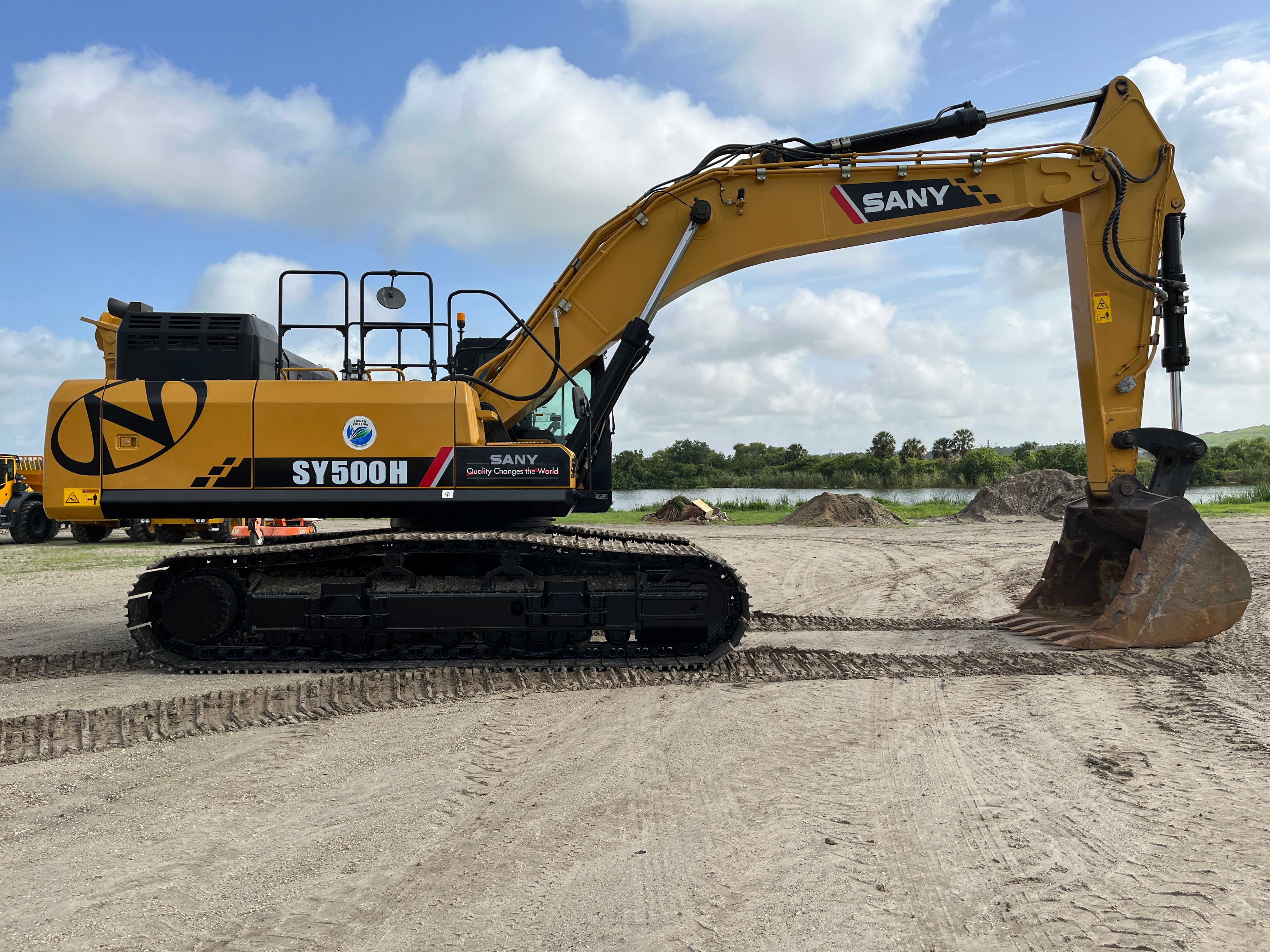 2022 SANY SY500H Photo 5 Thumbnail