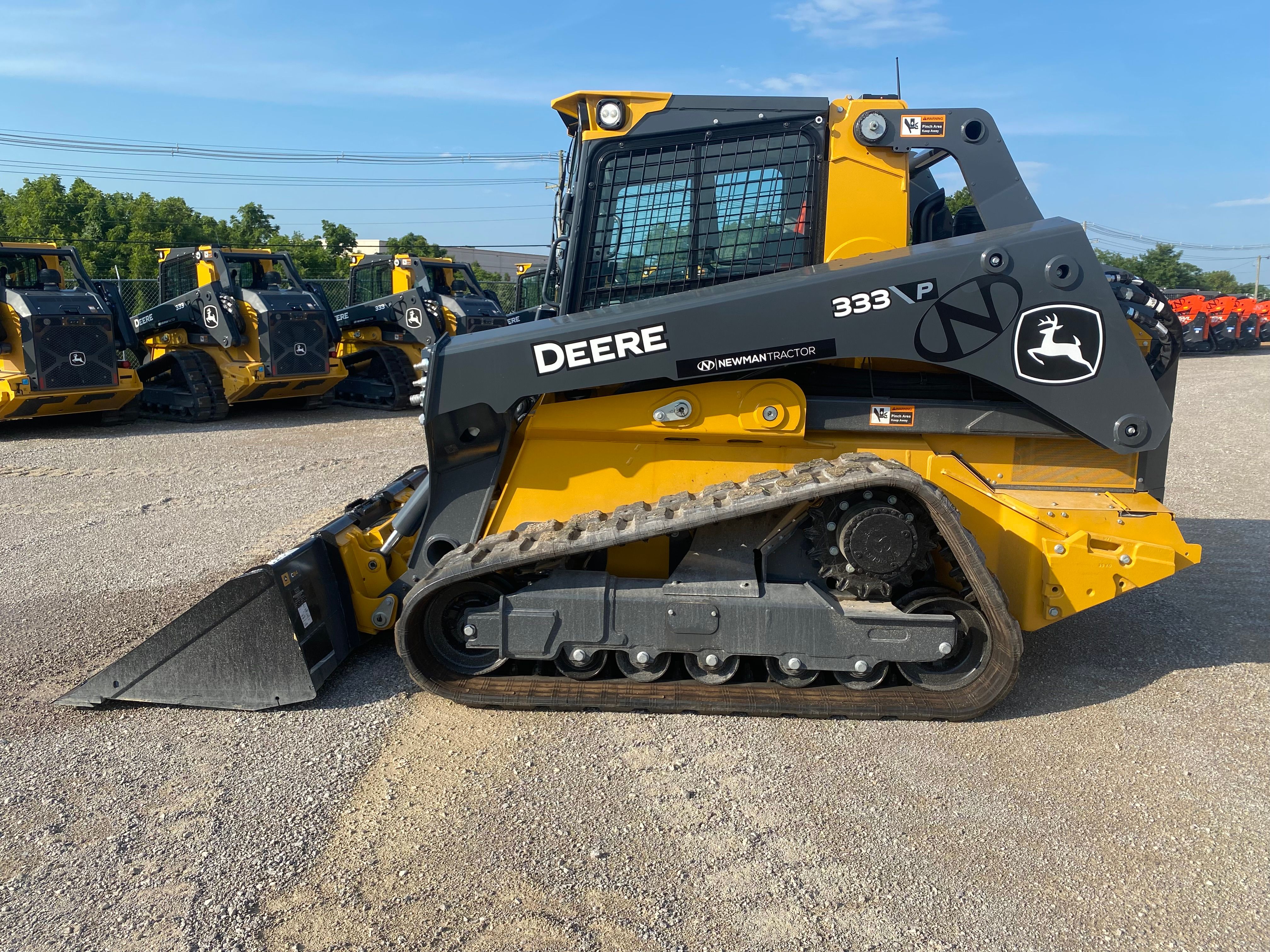 2024 JOHN DEERE 333P Photo 2 Thumbnail