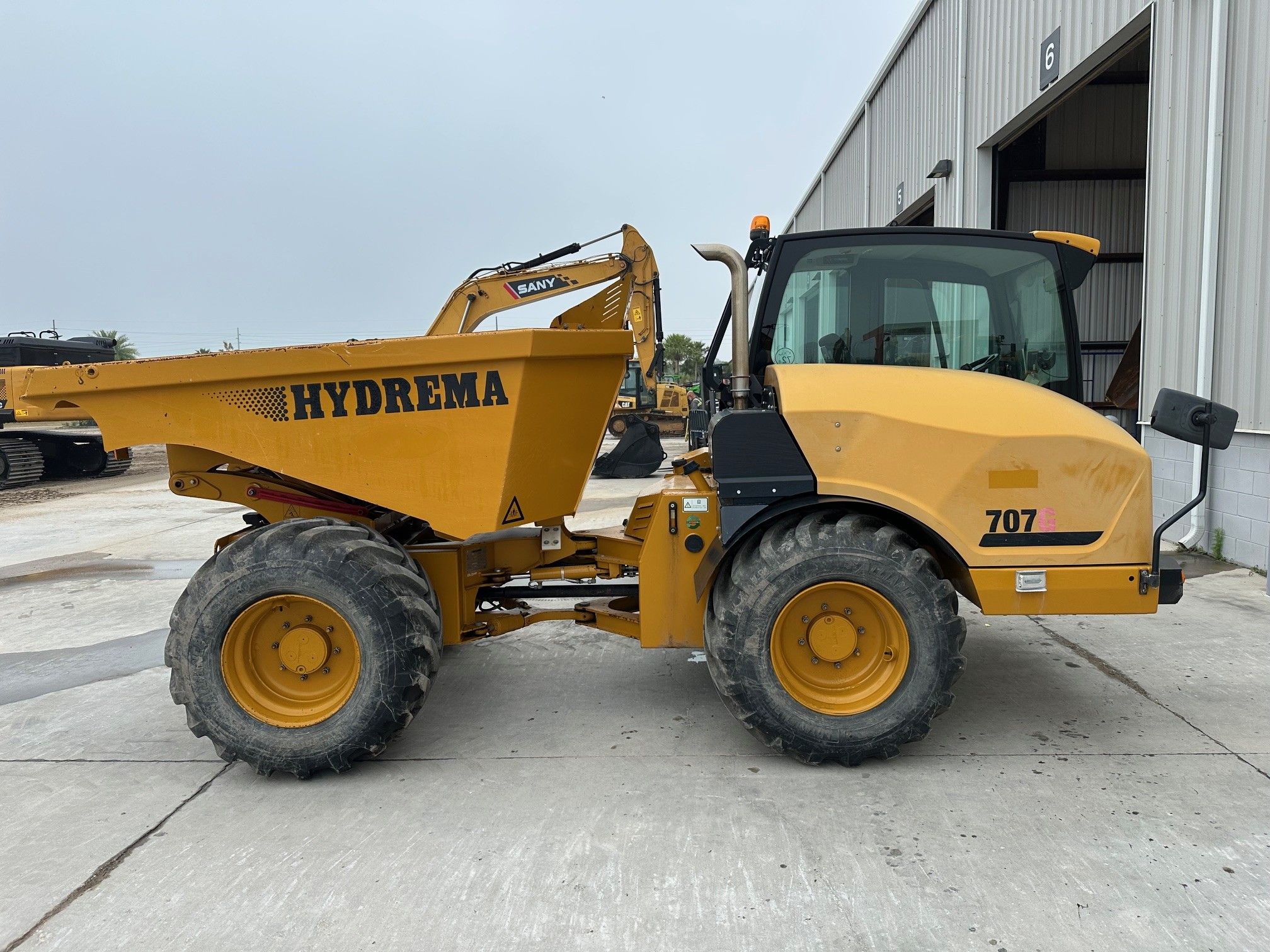 2020 HYDREMA 707G Photo 5 Thumbnail