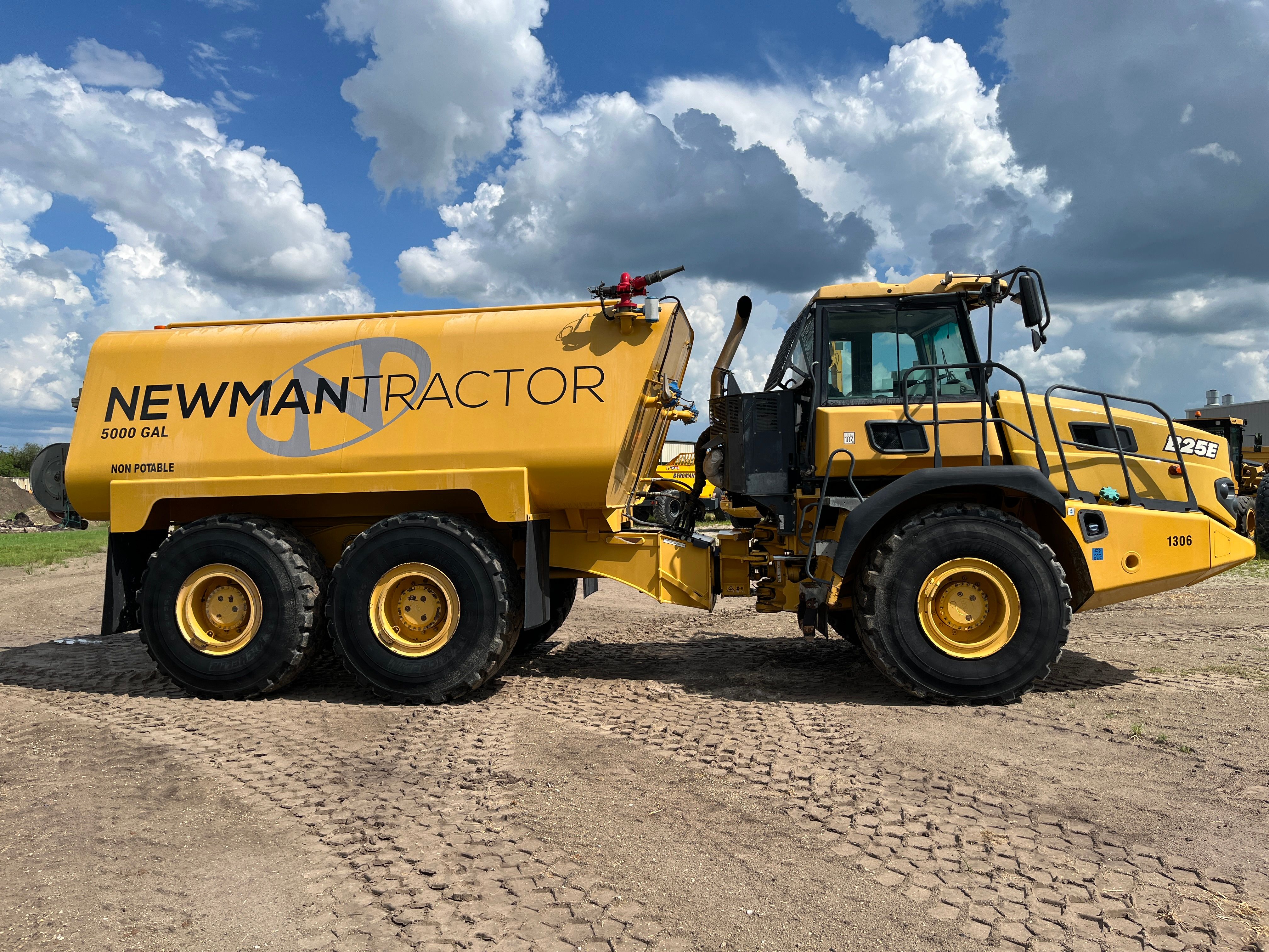 2016 BELL B25E Photo 5 Thumbnail