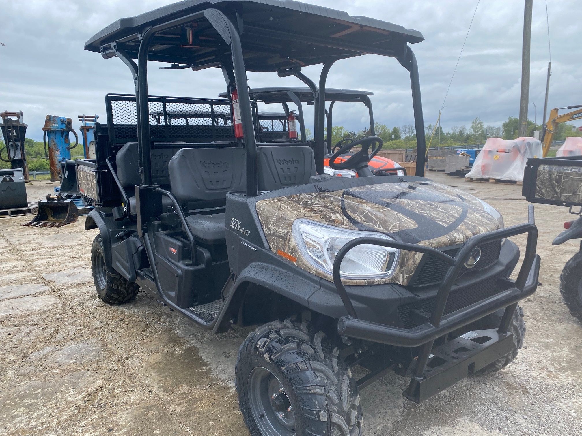 2023 KUBOTA RTV-X1140 Photo 7 Thumbnail