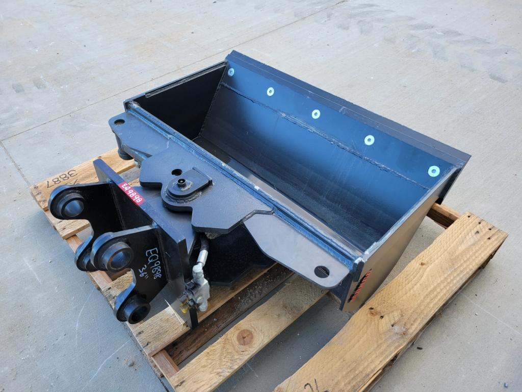 36" TILTING BUCKET FOR SY35U Newman Tractor