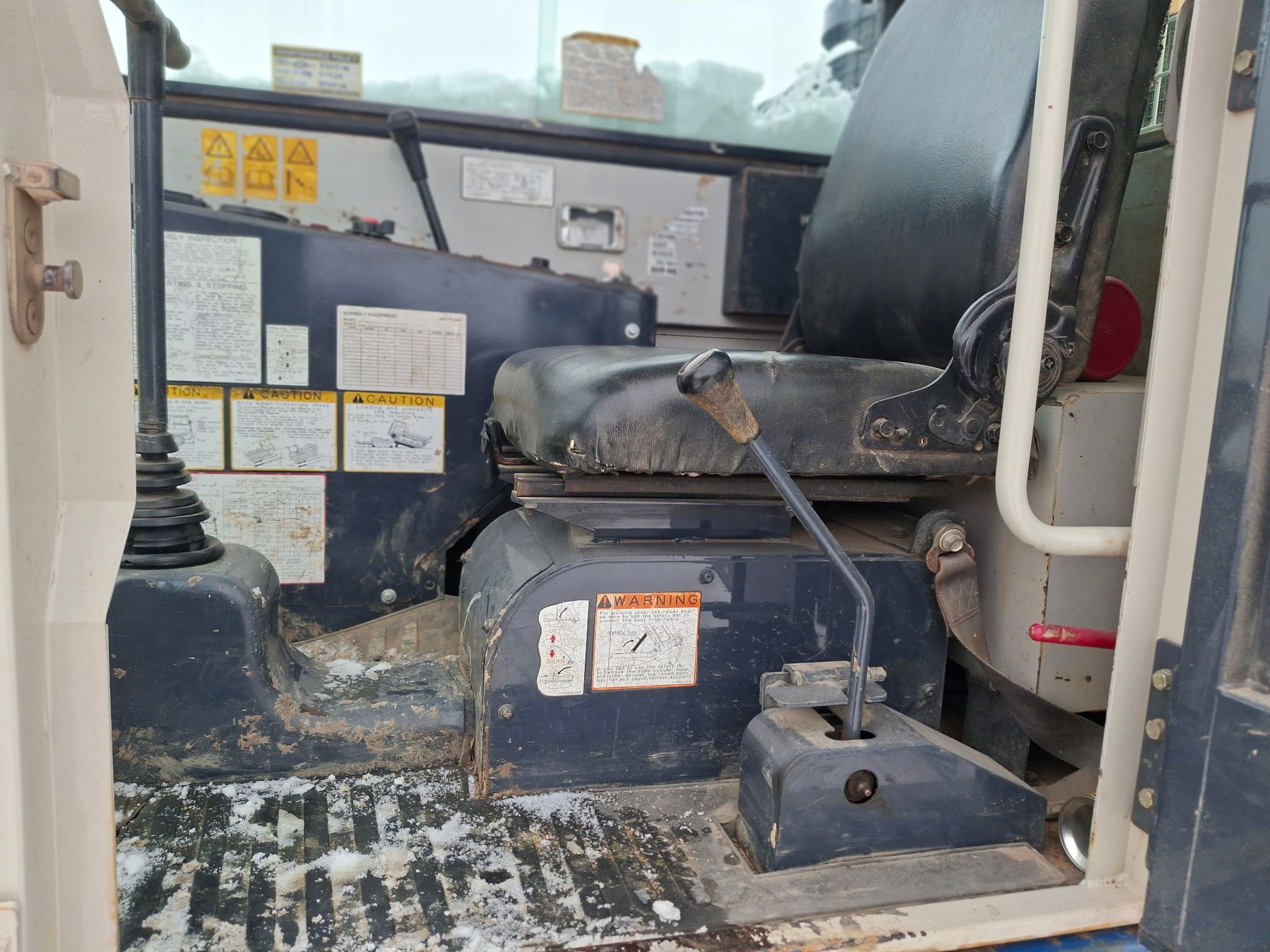 2008 IHI IC70-2 Photo 6 Thumbnail