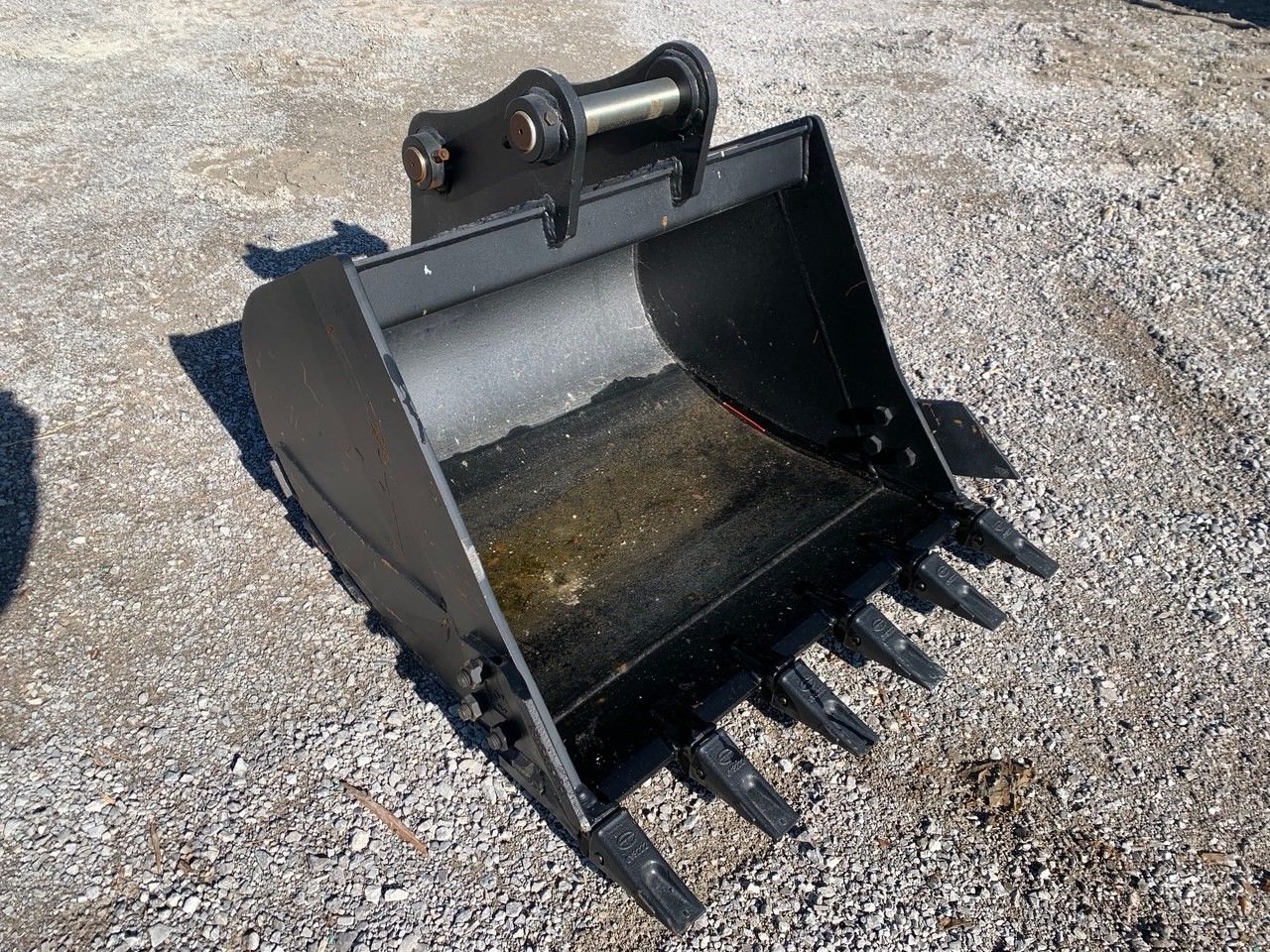 42" BUCKET FOR SY95C Photo 3 Thumbnail