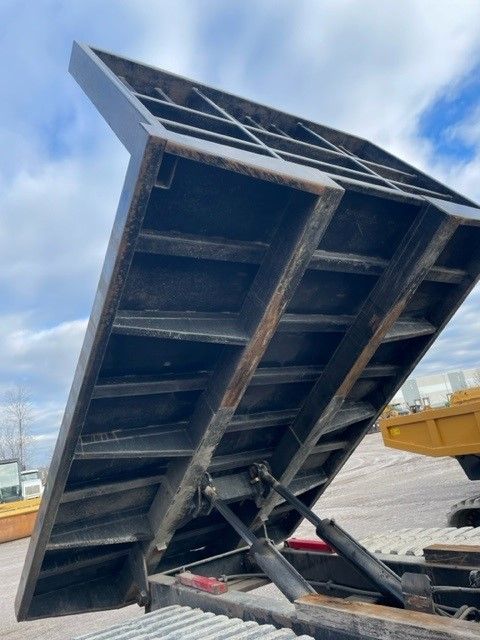 MOROOKA MST 3000VD CRAWLER CARRIER FLAT BED Photo 4 Thumbnail