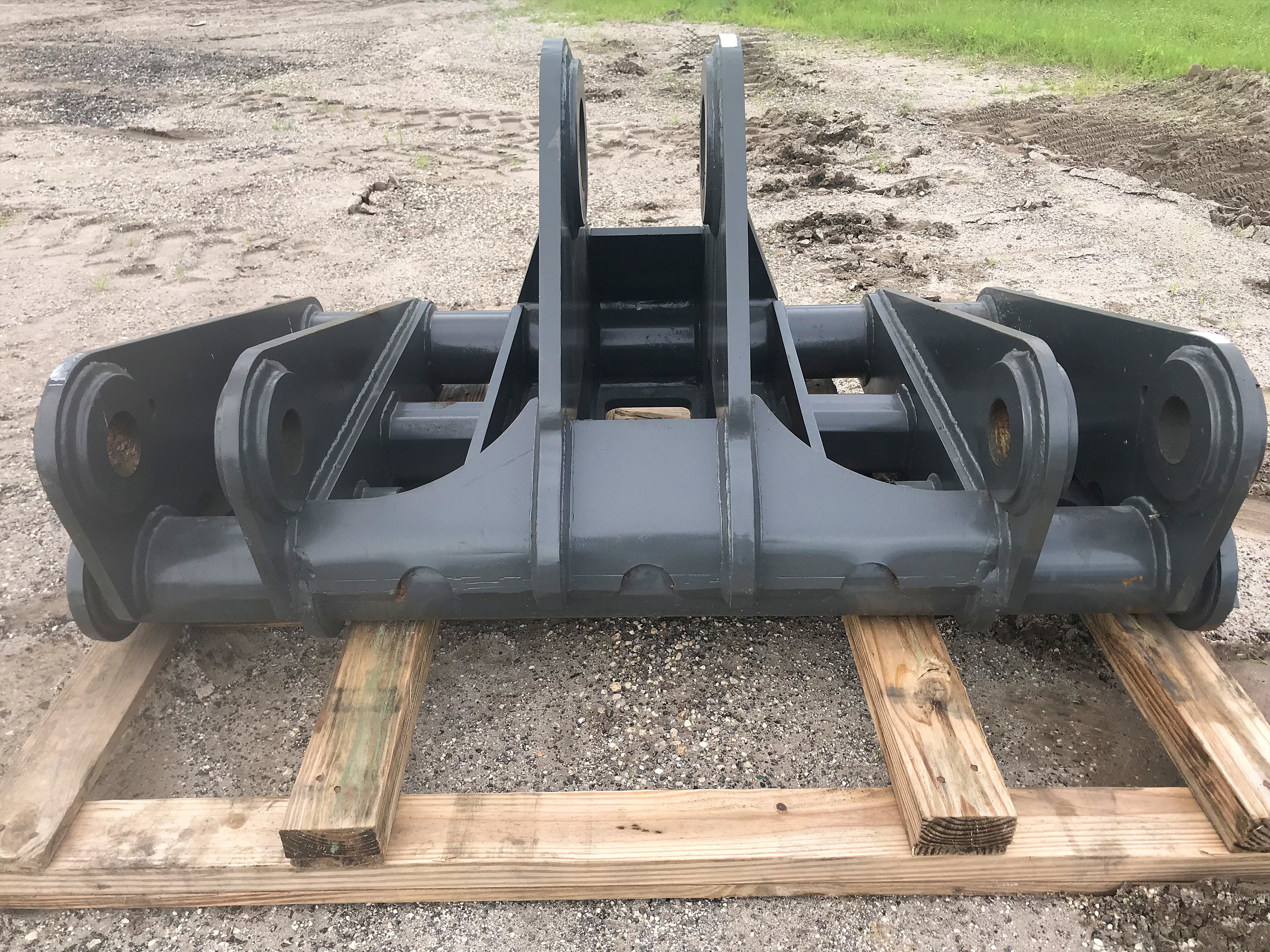 Q/C WITH MOUNTS FOR CAT 950H Photo 3 Thumbnail