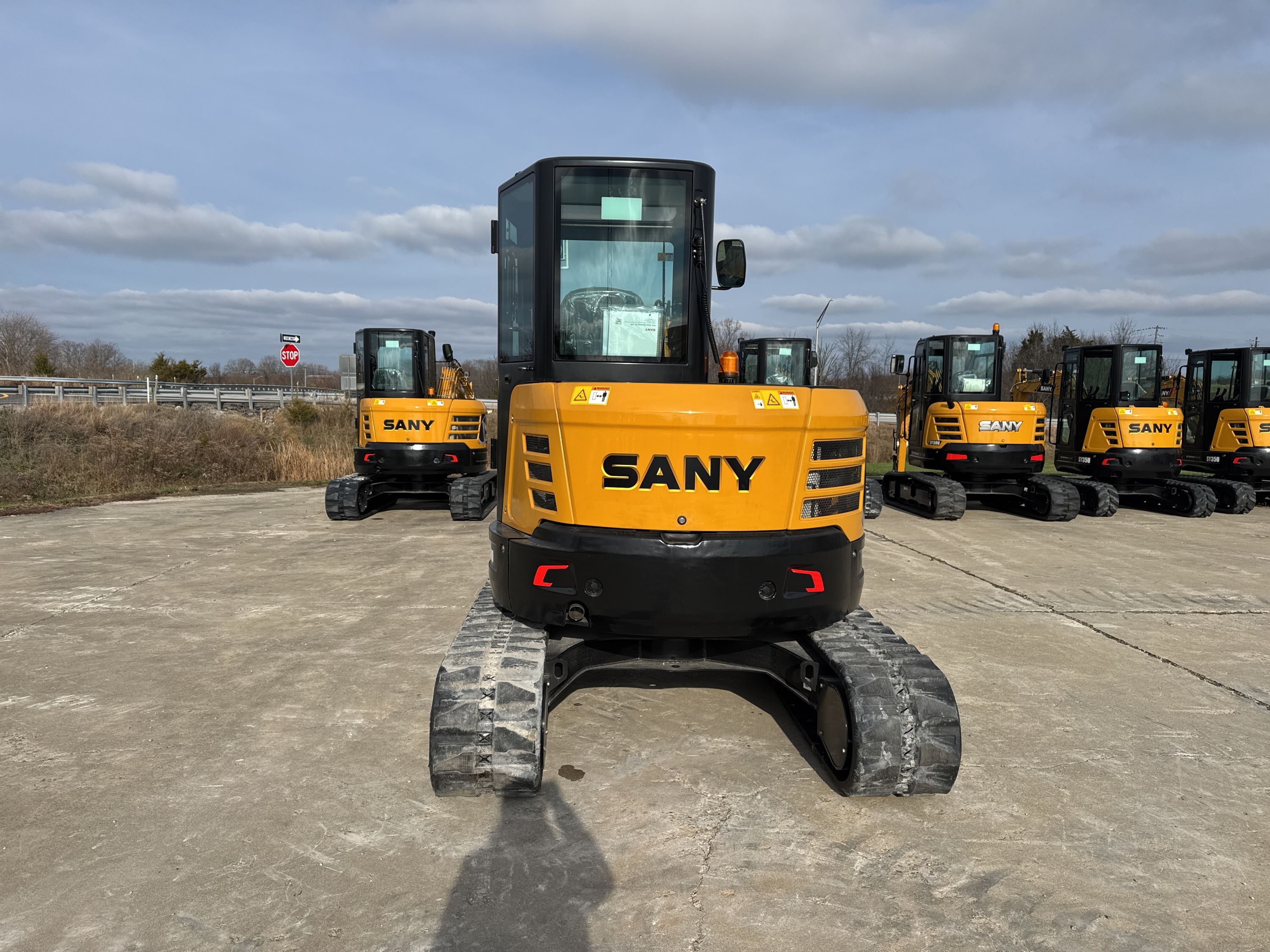 2025 SANY SY50U-AB Photo 4 Thumbnail