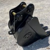 18" EXCAVATOR DIGGING BUCKET 40MM PIN Photo 1