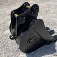 18" EXCAVATOR DIGGING BUCKET 40MM PIN Photo 1