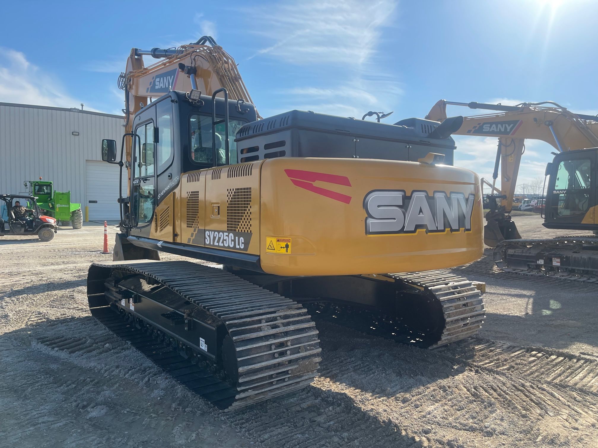 2022 SANY SY225C Photo 2 Thumbnail