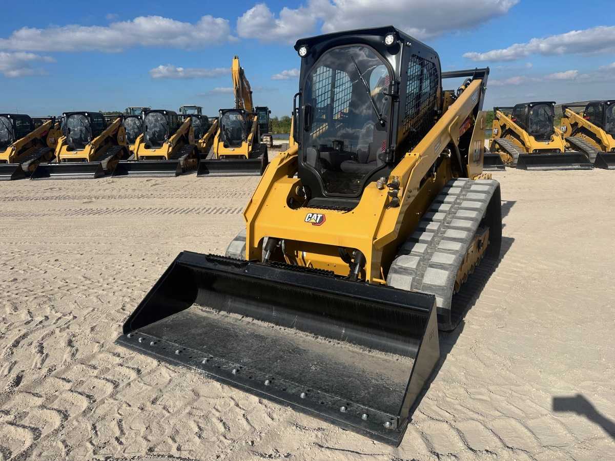 2024 CAT 299D3 Photo 1