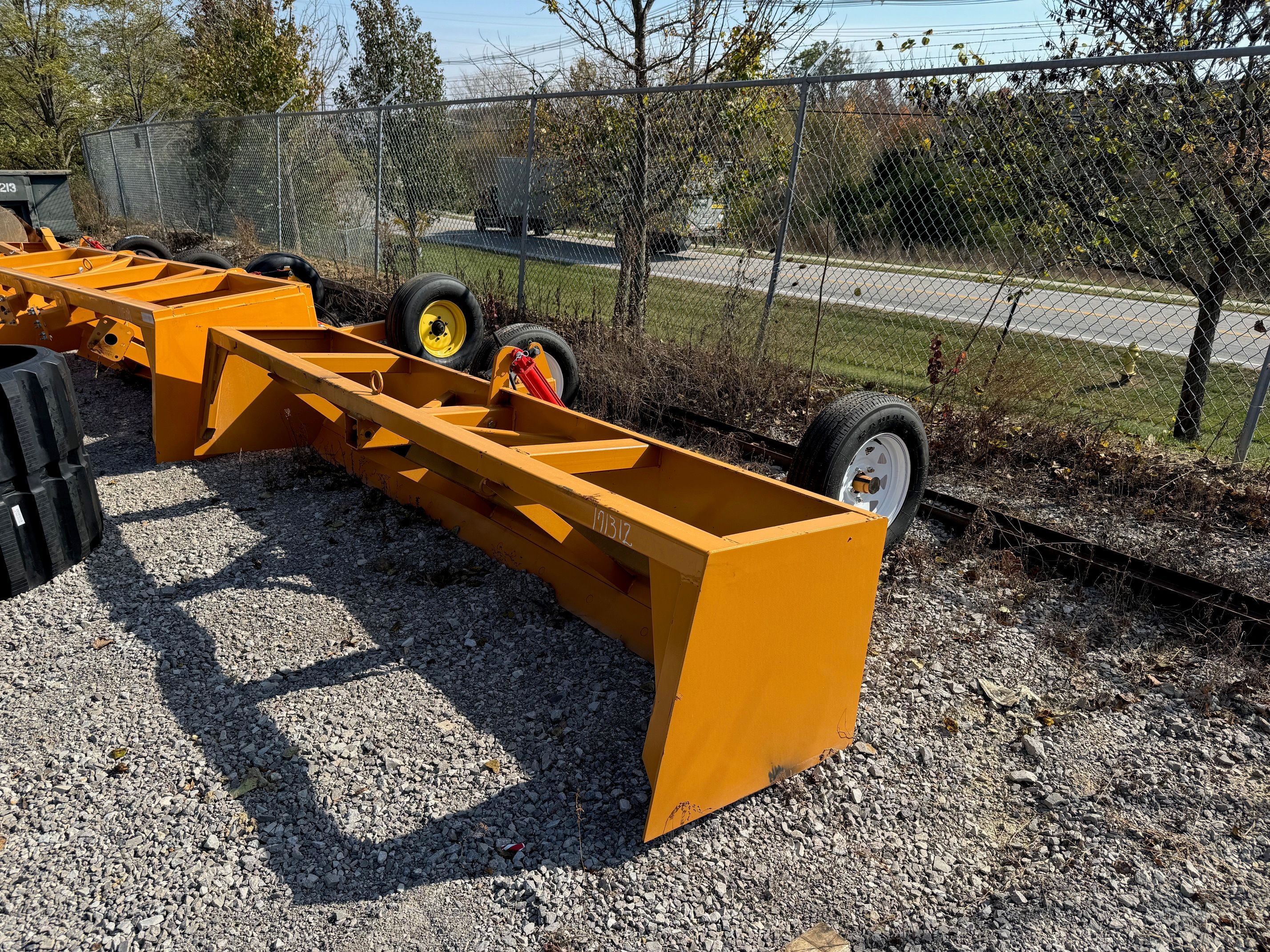INDUSTRIAS AMERICA F12 TILT LAND LEVELER Photo 1 Thumbnail