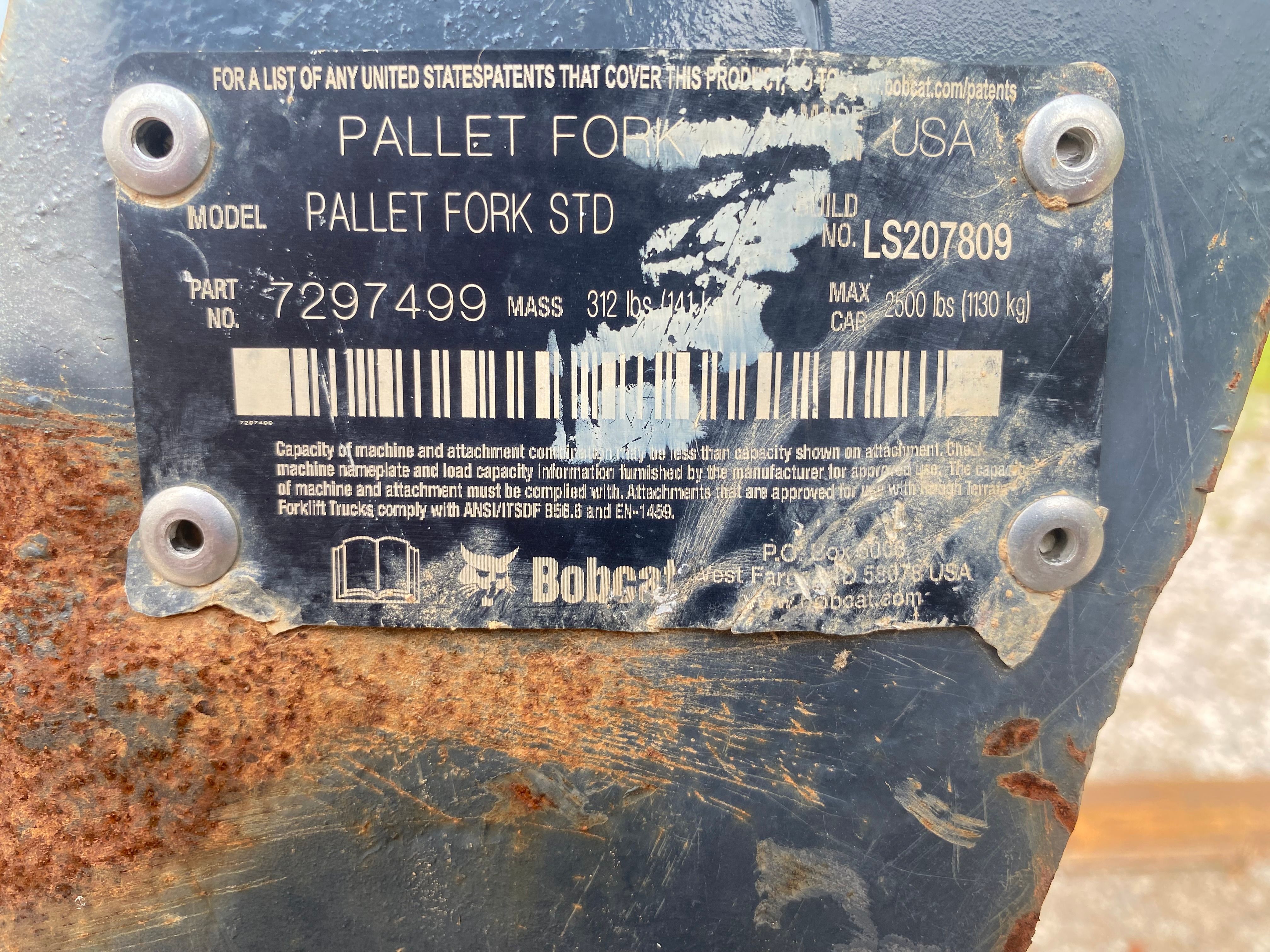 48" SKID STEER FORKS Photo 5 Thumbnail