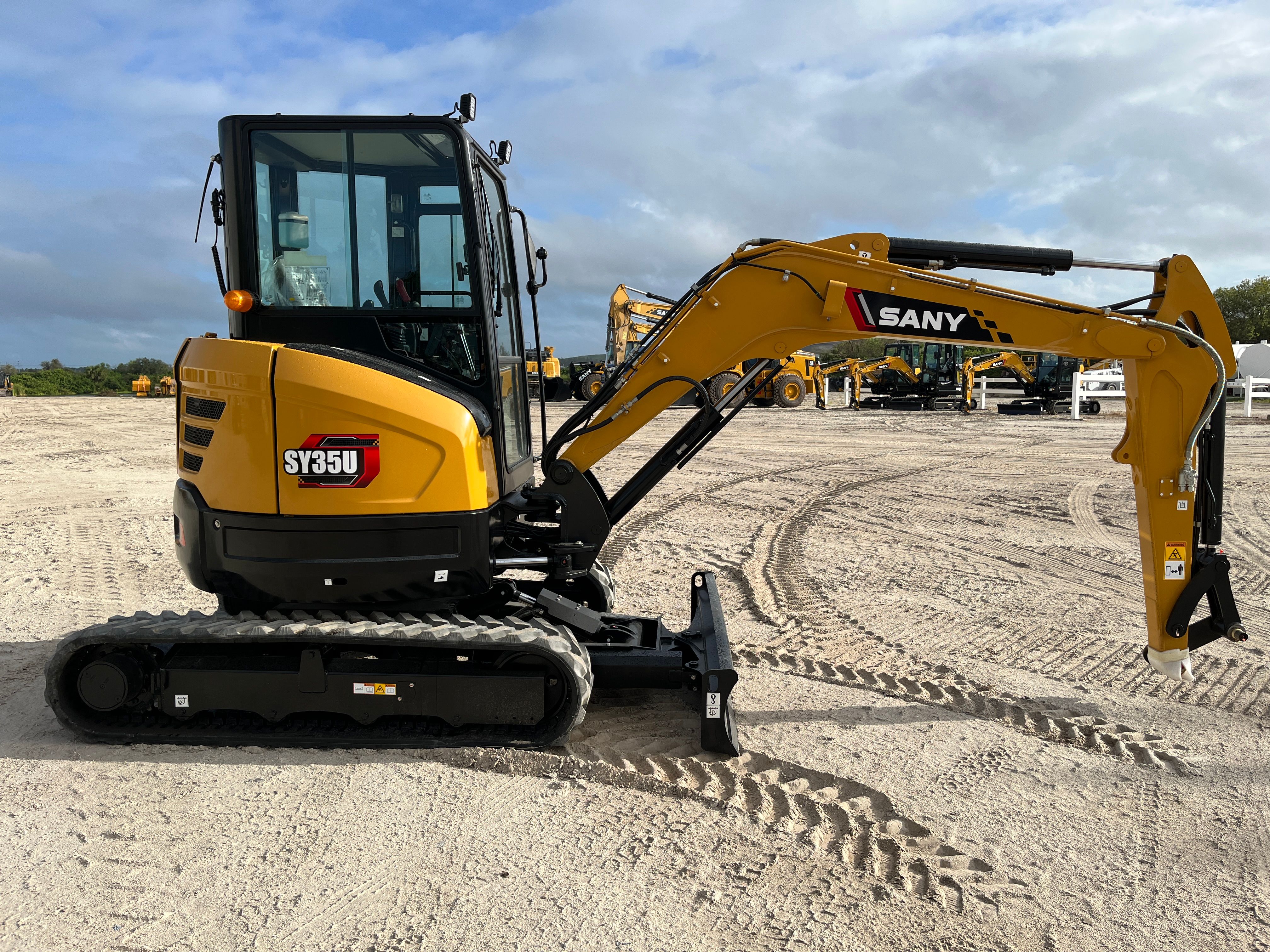 2025 SANY SY35U-CABA Photo 5 Thumbnail