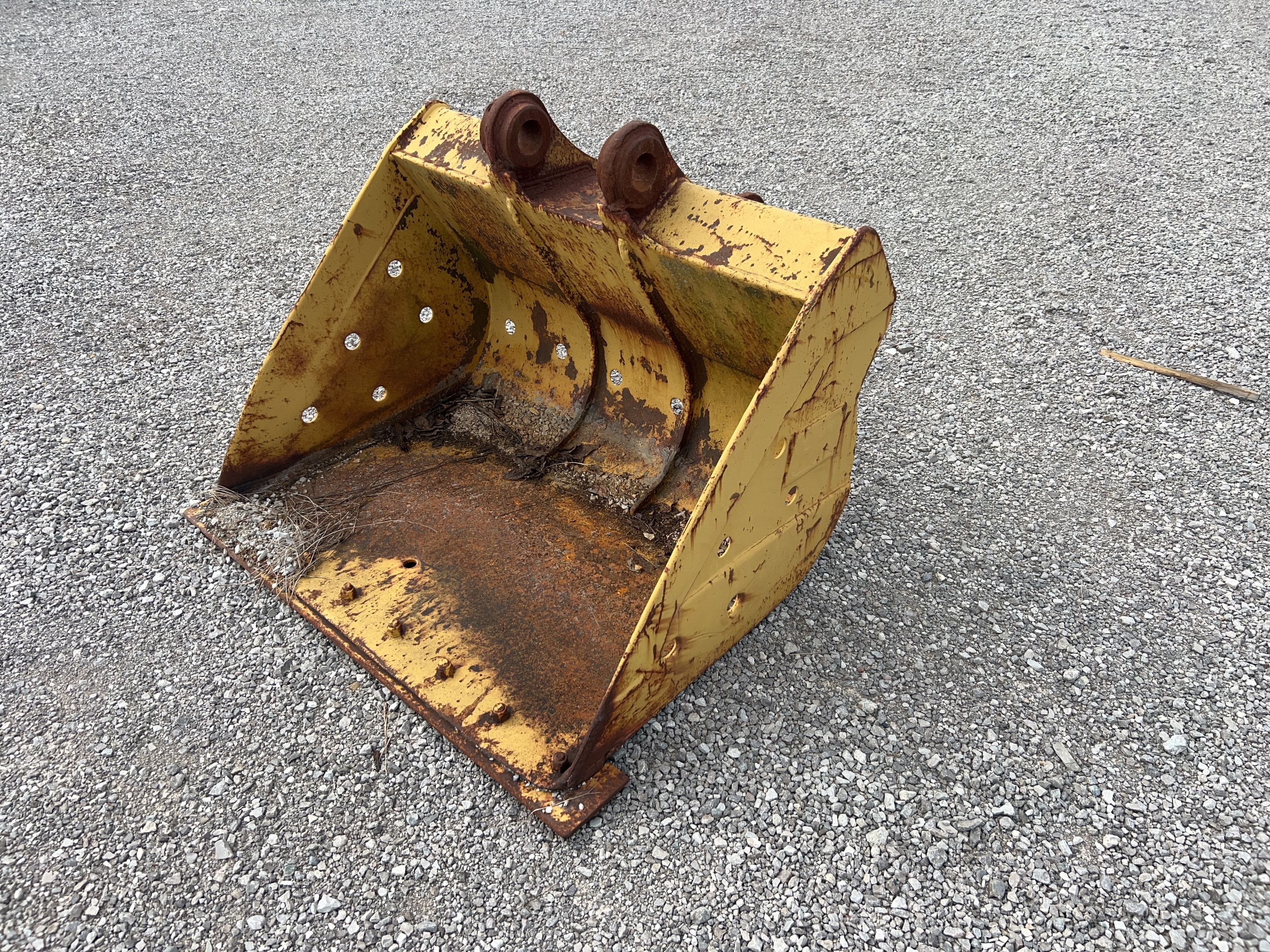Equipment Photo - EQ543