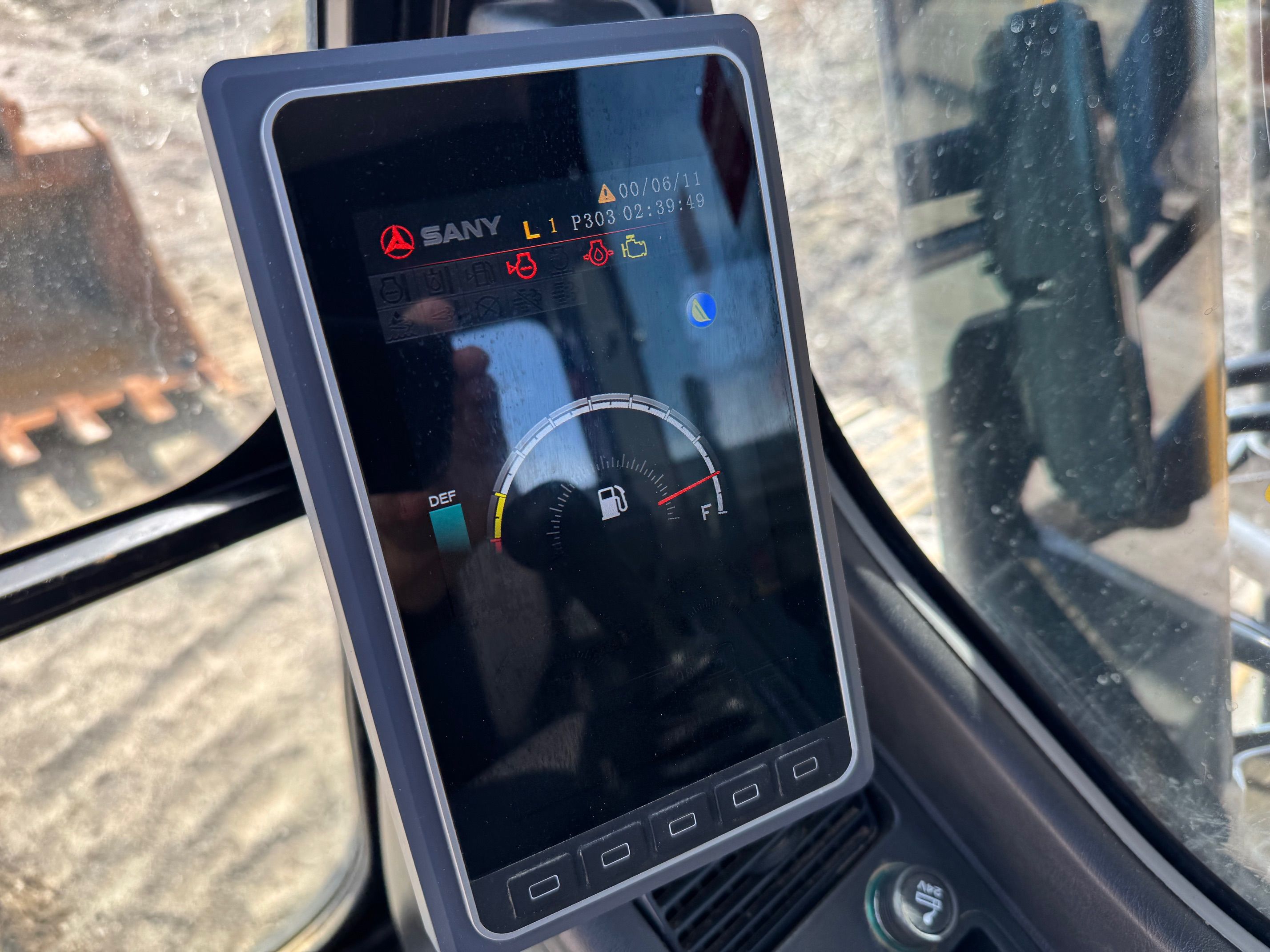 2022 SANY SY215C Photo 6 Thumbnail