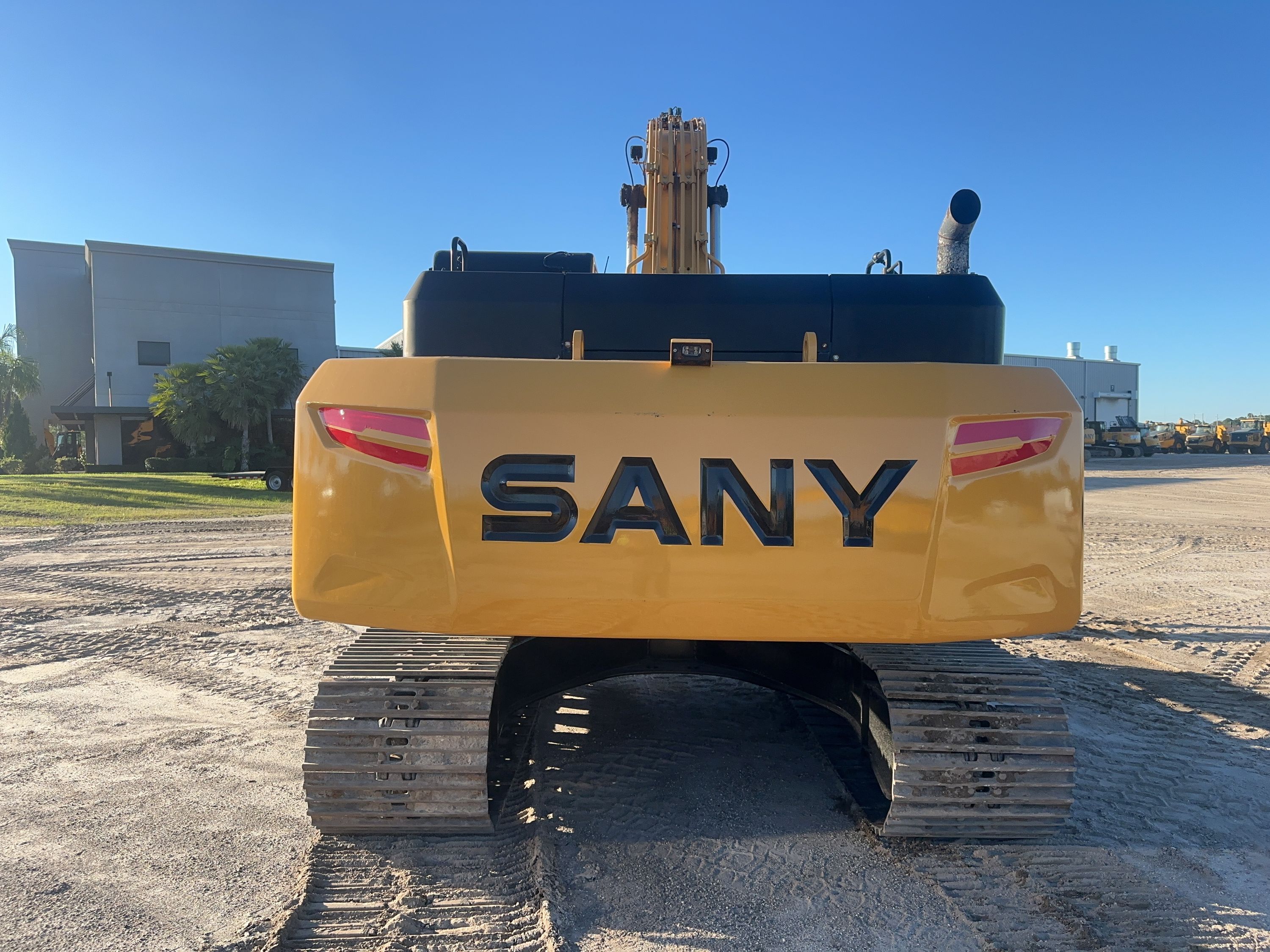 2021 SANY SY265C LR Photo 4 Thumbnail