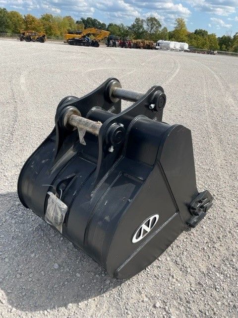 42" BUCKET FOR SY215C Photo 2 Thumbnail