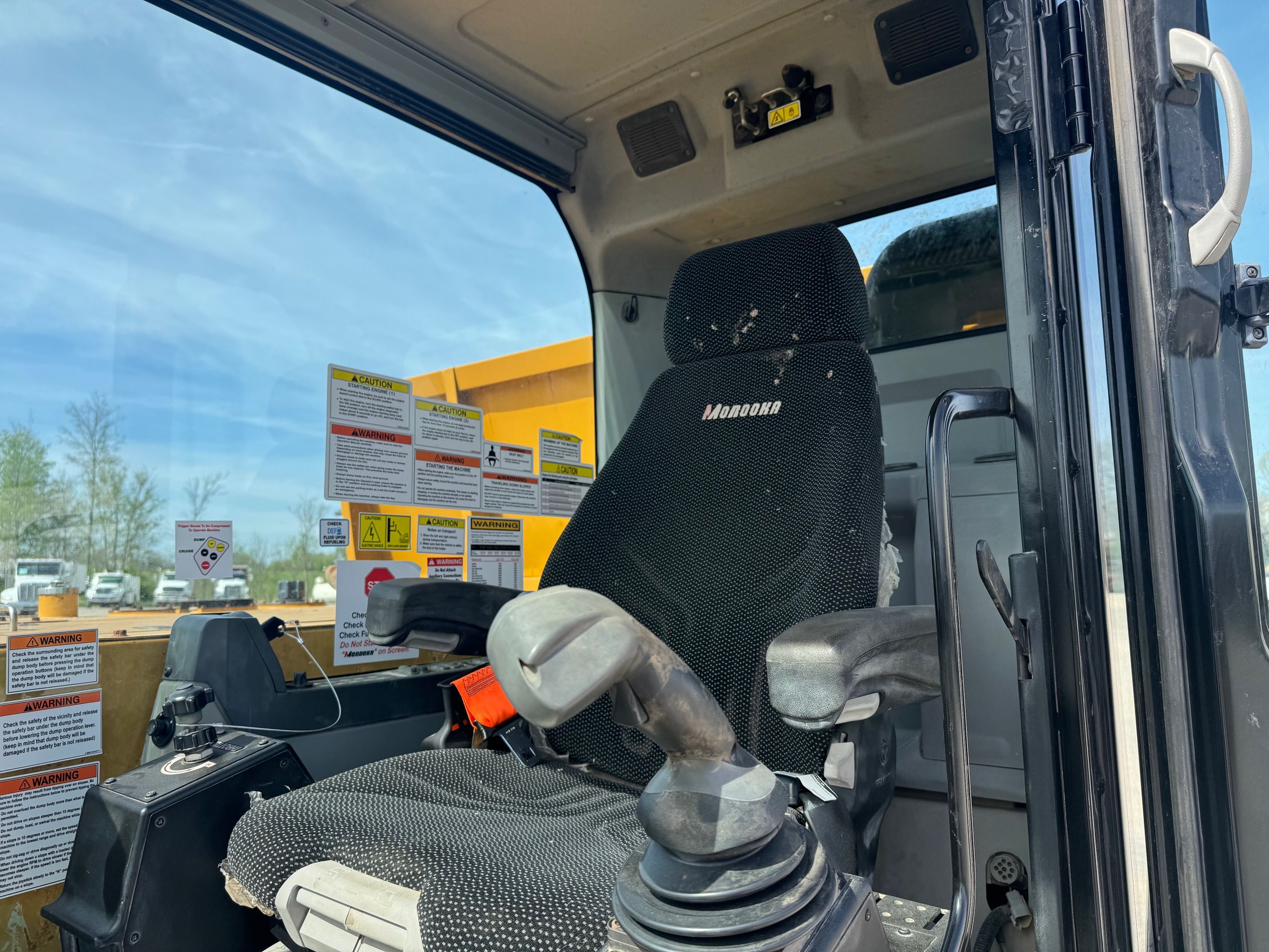 2019 MOROOKA MST 1500VD Photo 7 Thumbnail