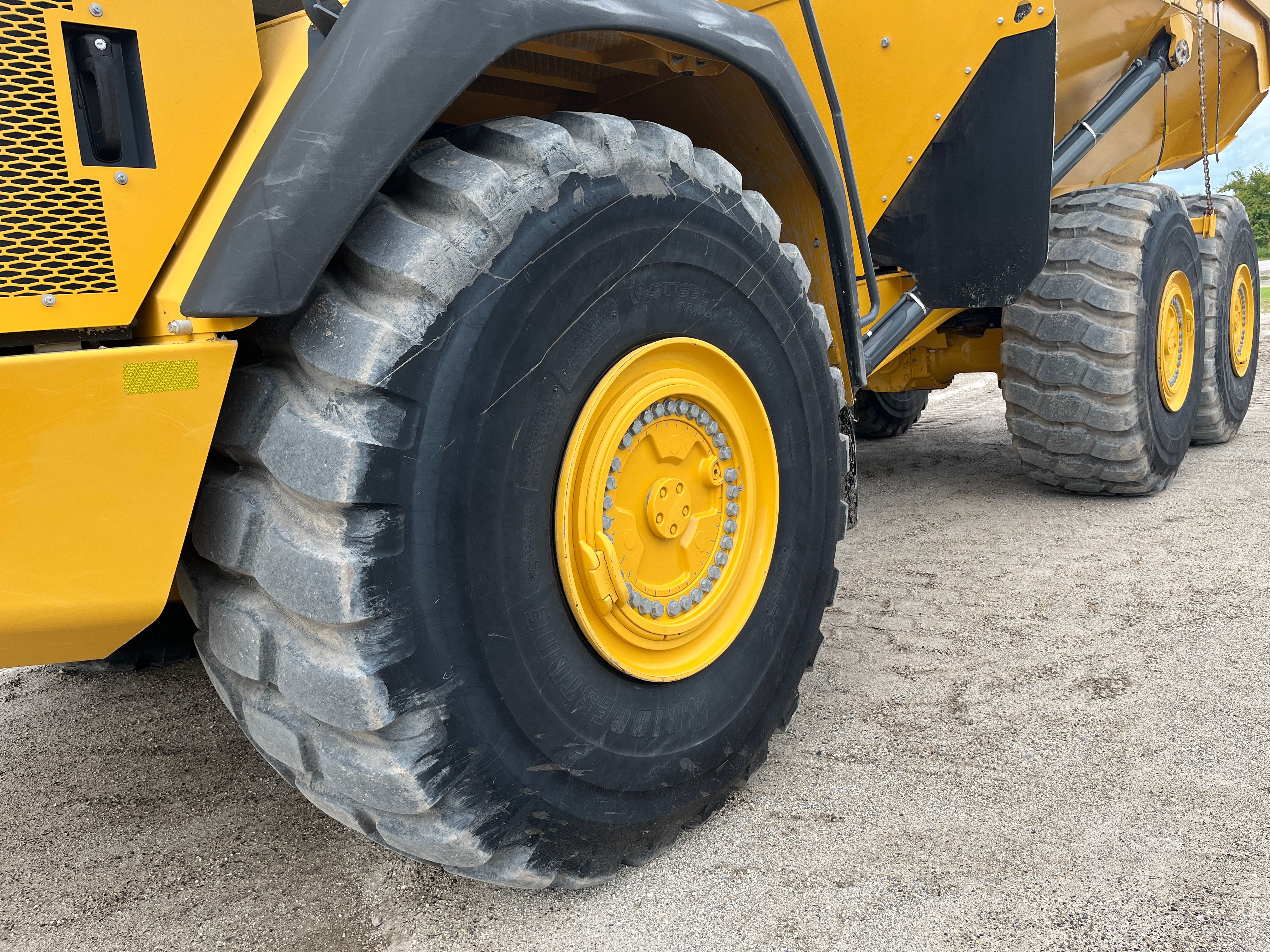 2023 JOHN DEERE 460P Photo 10 Thumbnail