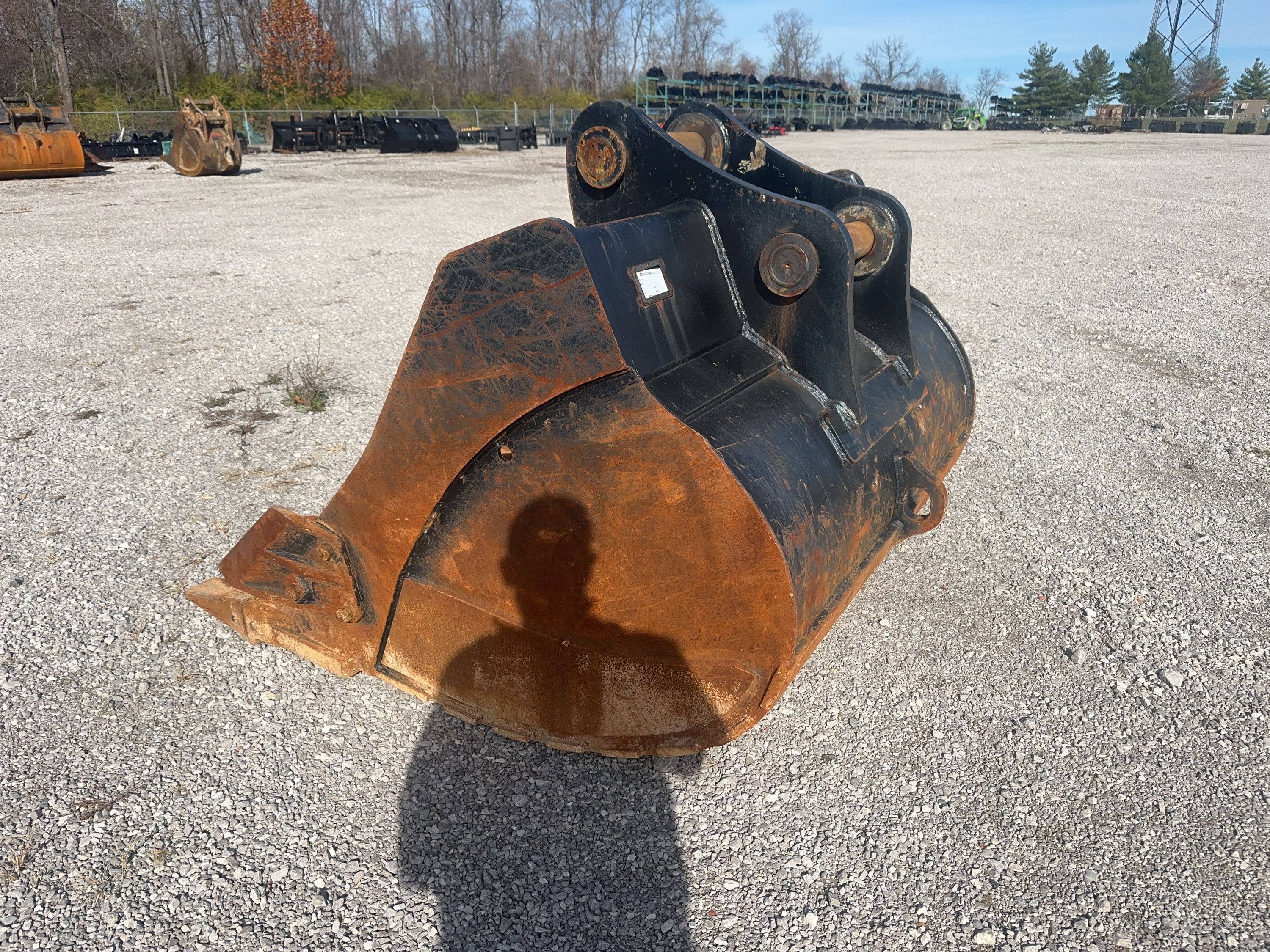 66" EXCAVATOR DIGGING BUCKET 90MM PIN Photo 3 Thumbnail