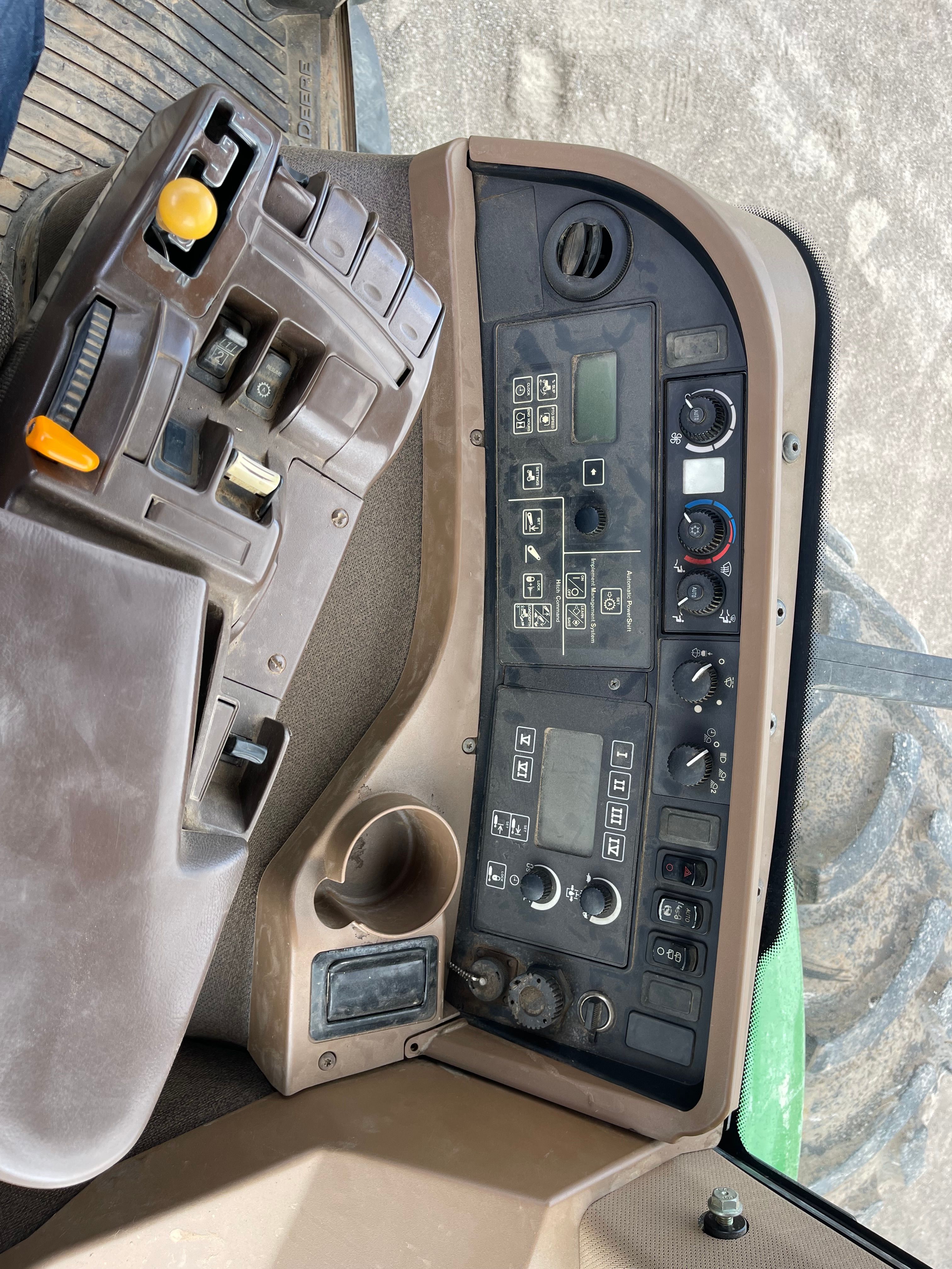 2009 JOHN DEERE 8430 Photo 7 Thumbnail