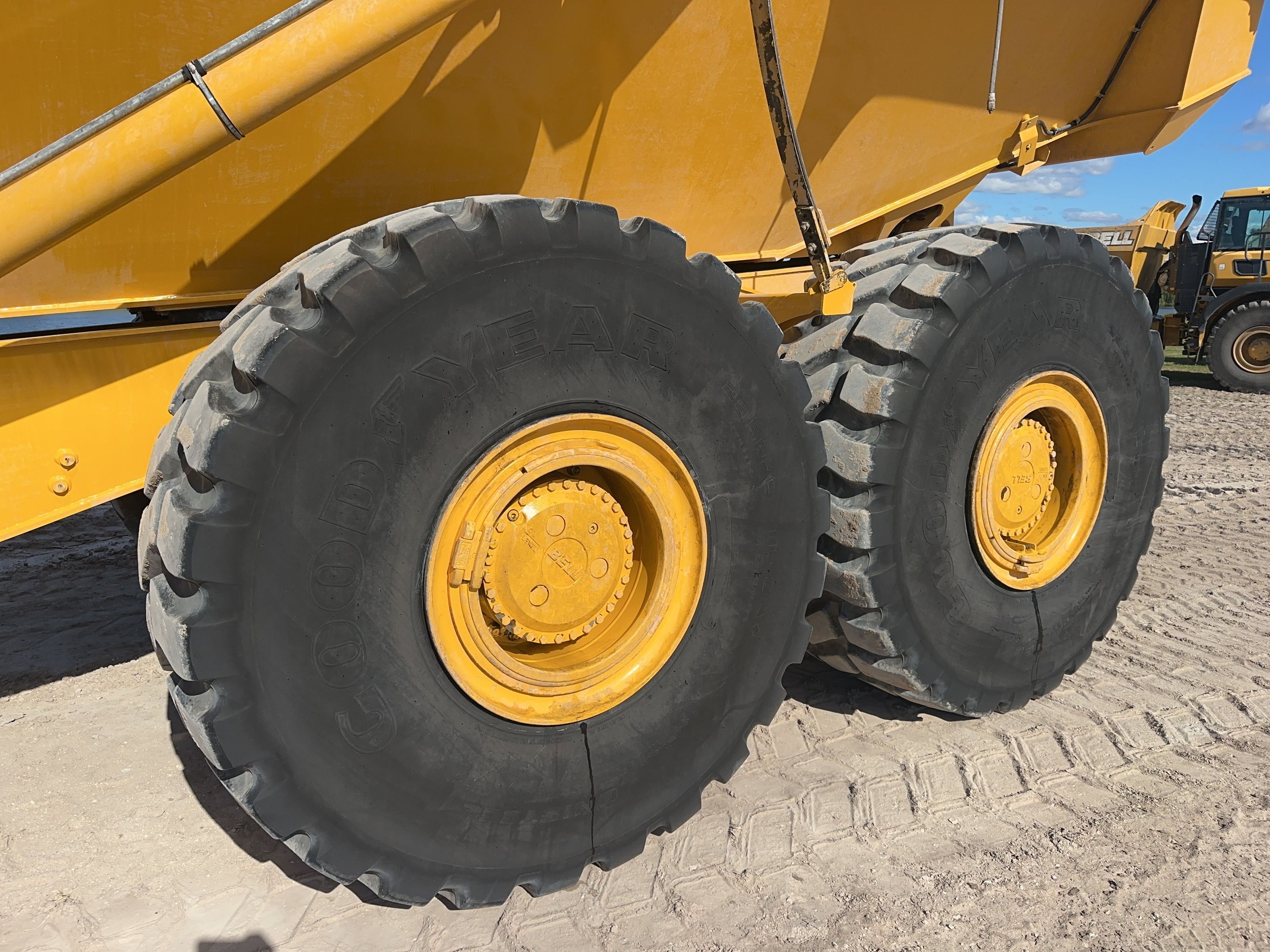 2025 BELL B45E Photo 17 Thumbnail