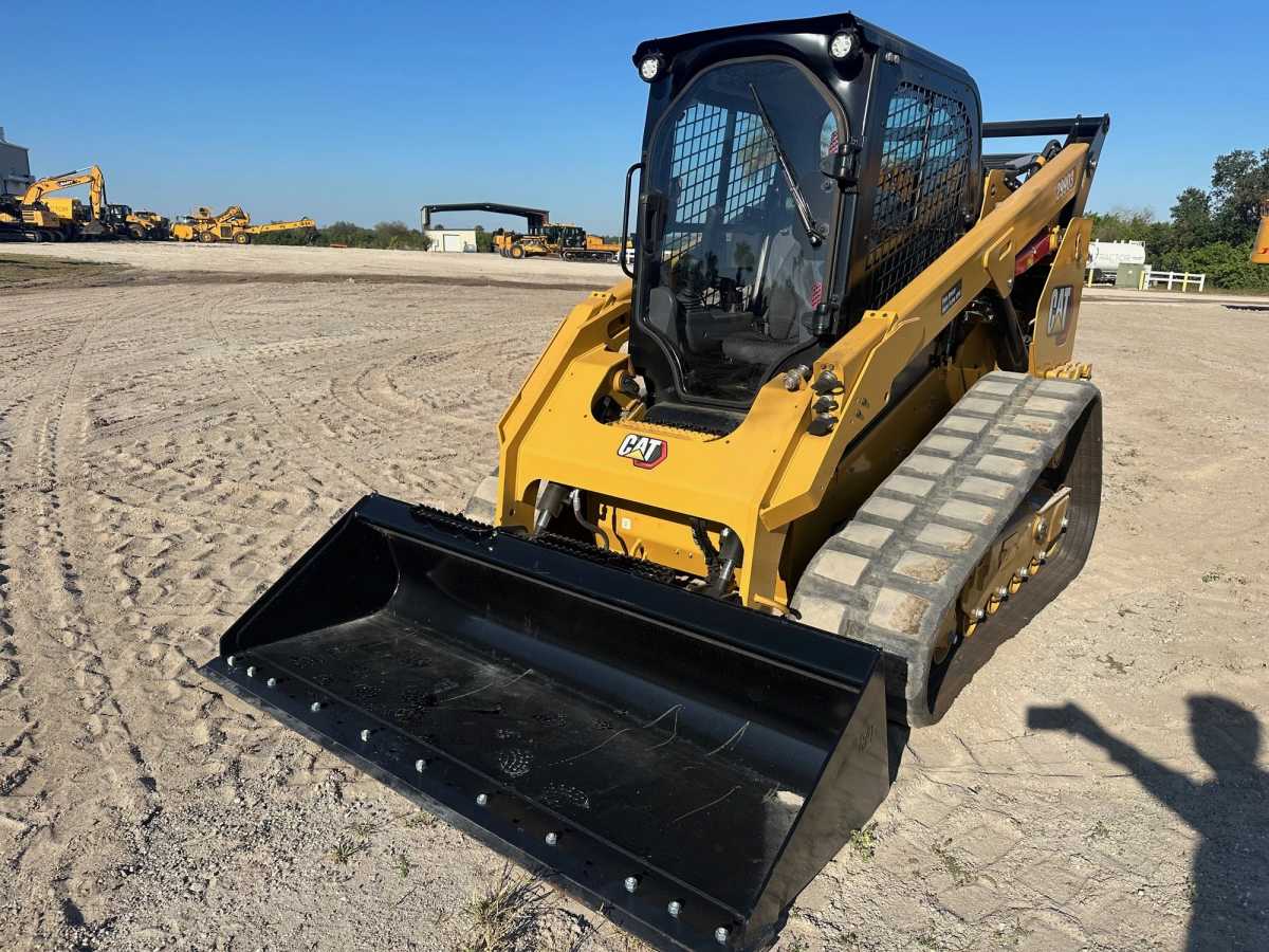 2024 CAT 299D3 Photo 1