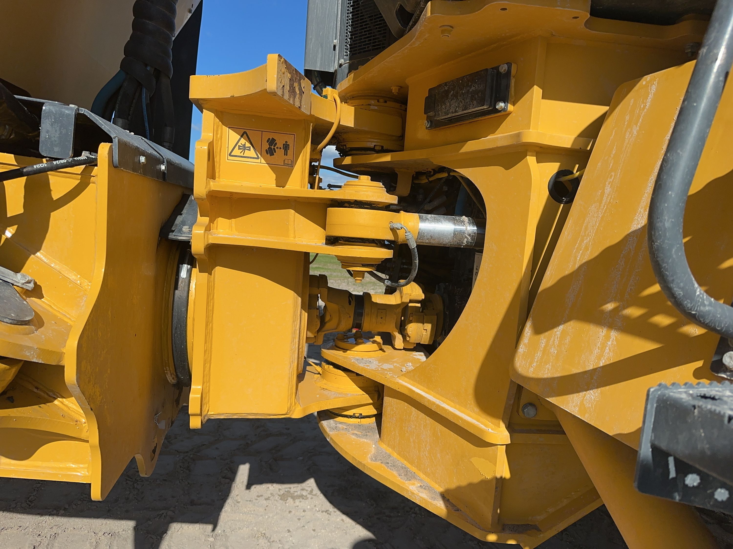 2025 BELL B45E Photo 14 Thumbnail