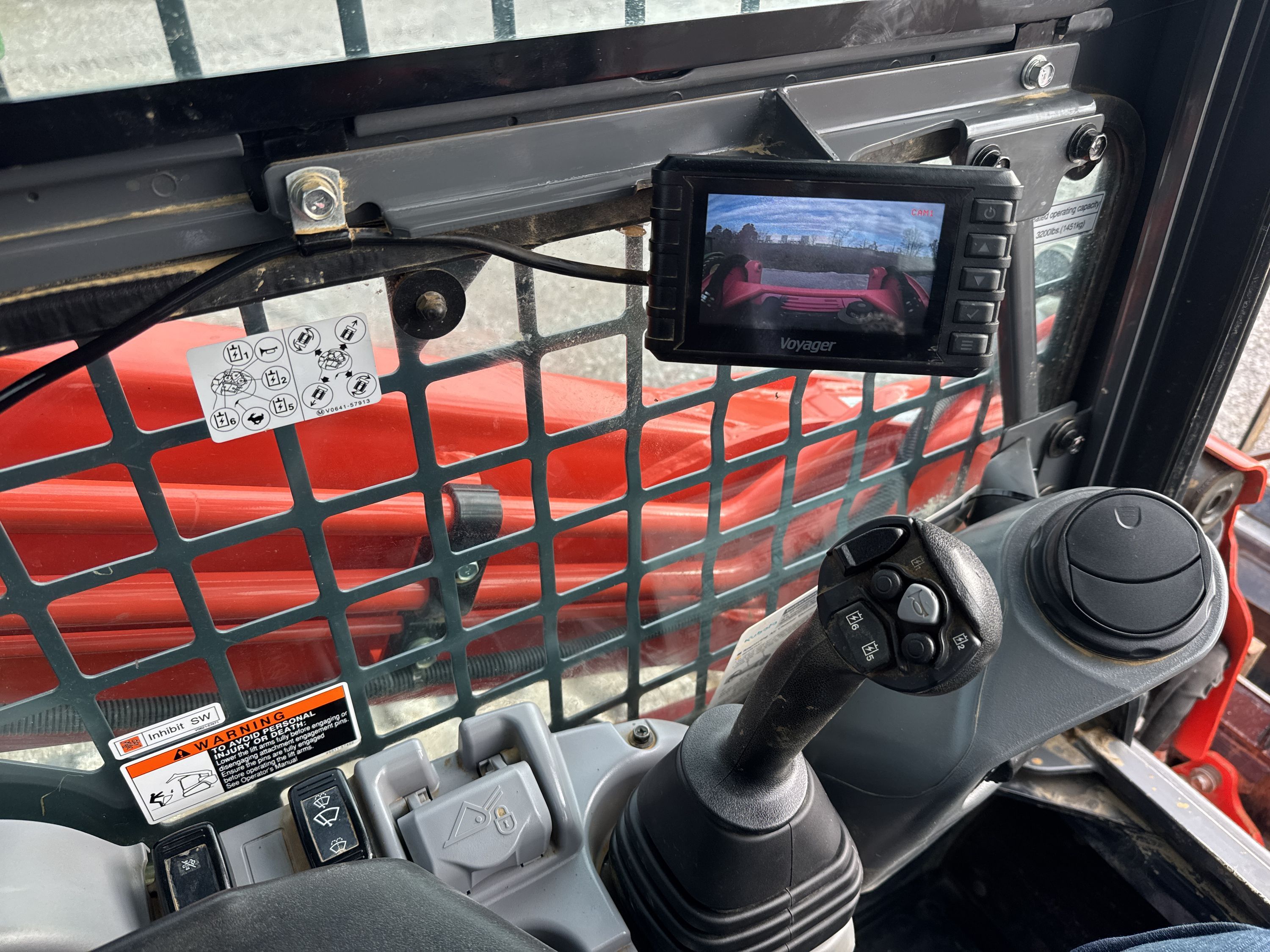 2024 KUBOTA SVL97-2HFC Photo 11 Thumbnail