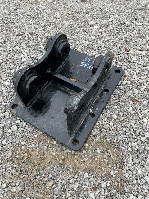 SOOSAN SQ35 BRACKET Photo 2 Thumbnail