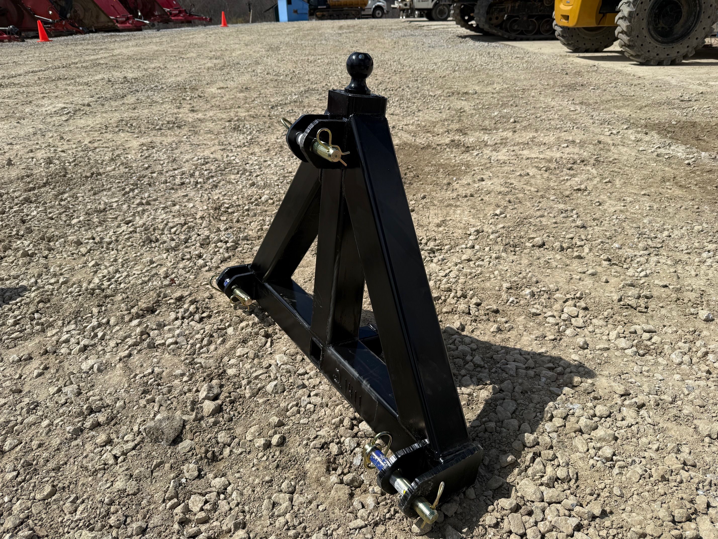 3 POINT HITCH FOR TRACTOR Photo 3 Thumbnail