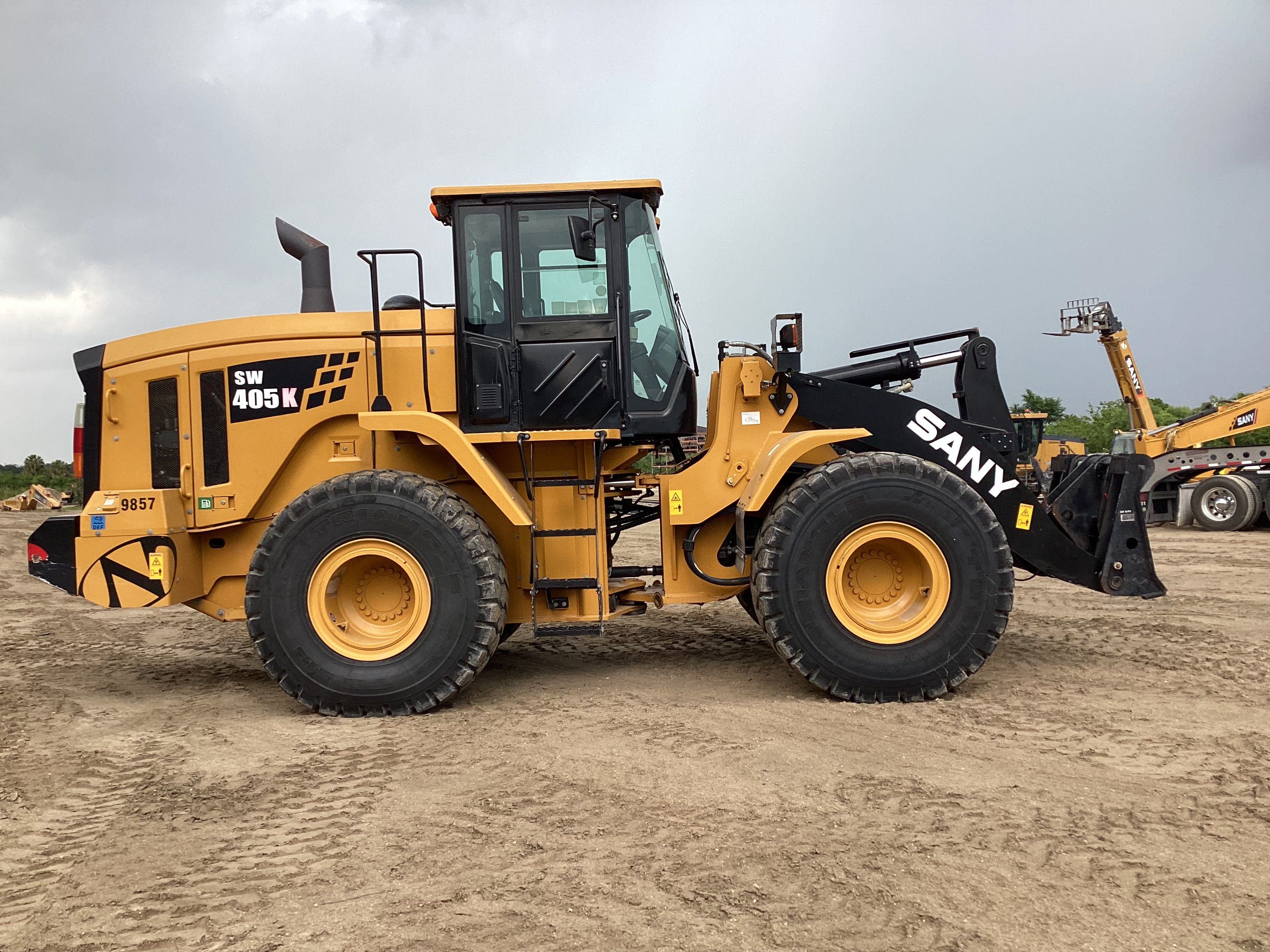 2023 SANY SW405K Photo 5 Thumbnail