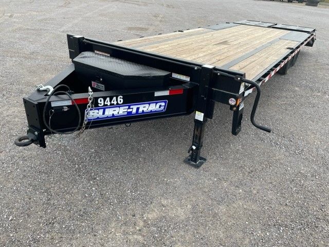 20' FLAT DECKOVER TRAILER Photo 3 Thumbnail