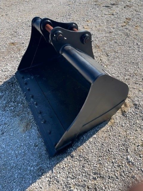 60" EXCAVATOR DITCH CLEANING BUCKET 55MM PIN Photo 2 Thumbnail